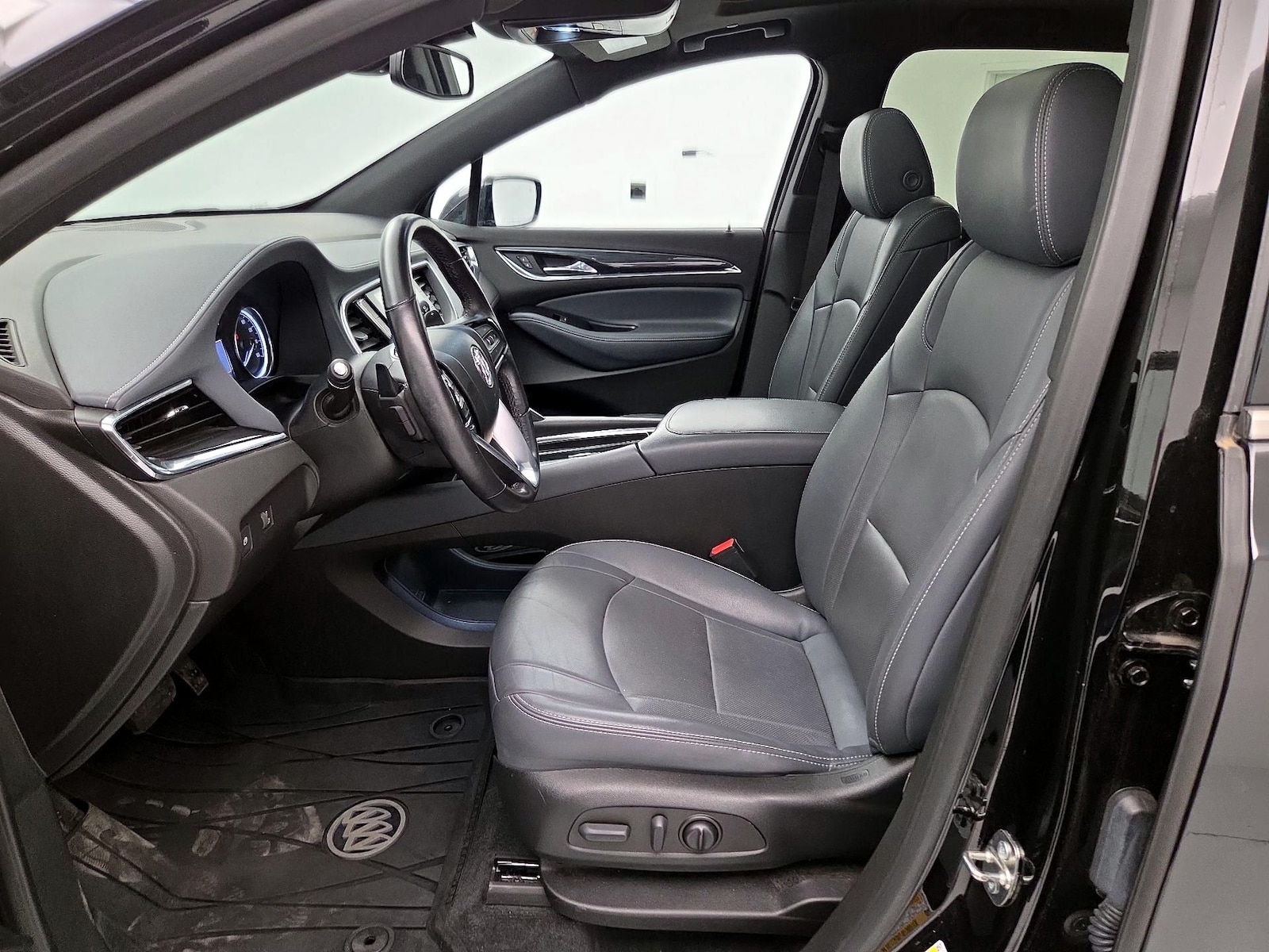 2023 Buick Enclave Essence - Photo 12