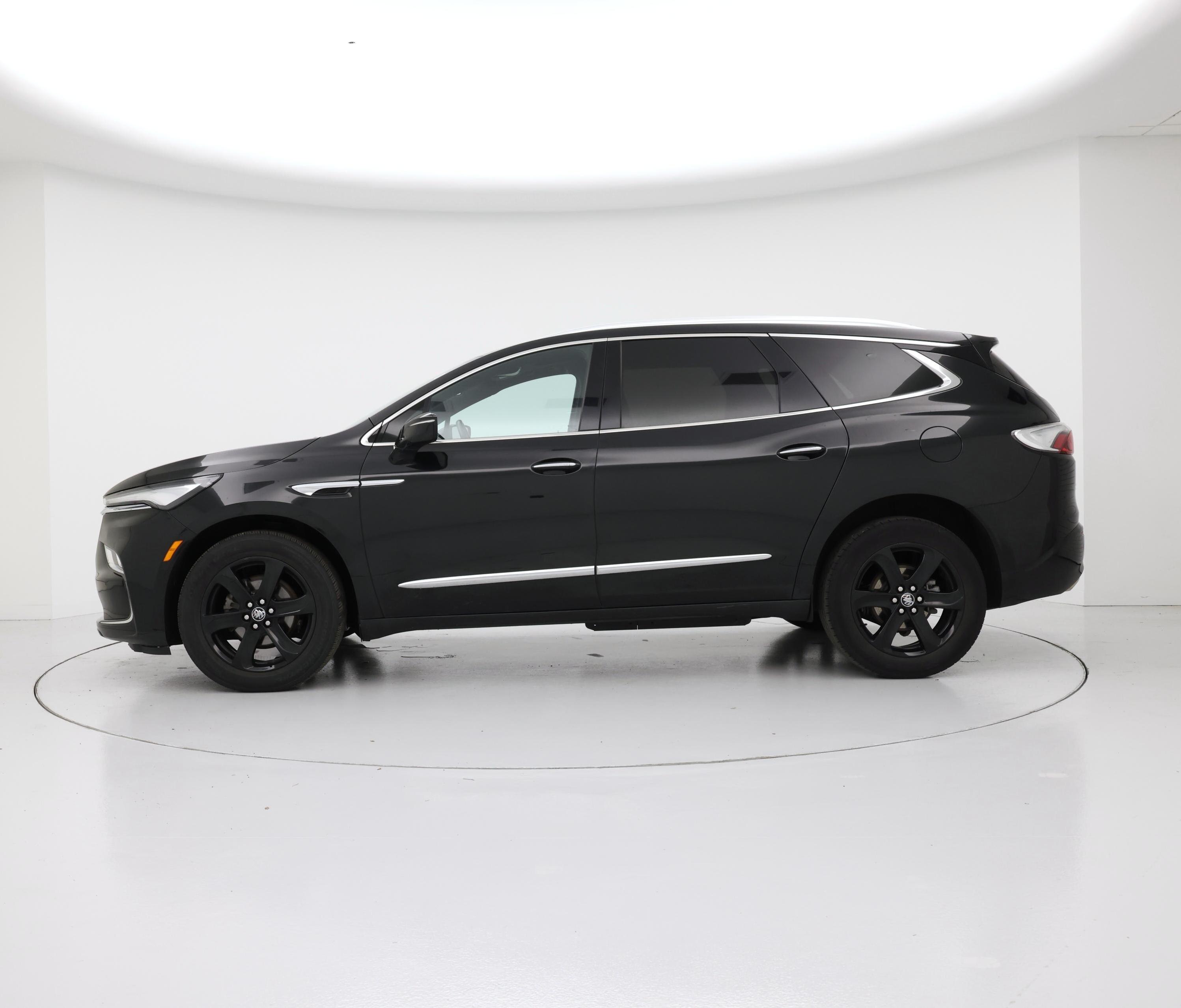 Thumbnail: 2023 Buick Enclave - 3