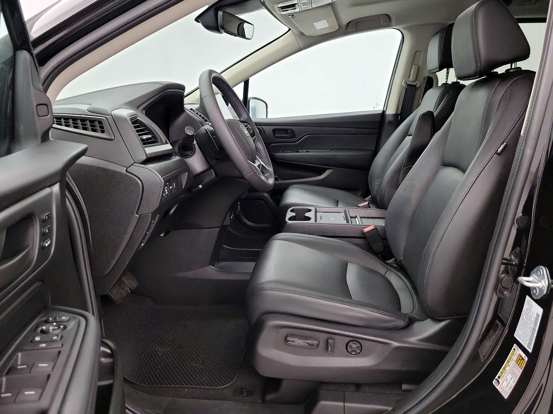 Thumbnail: 2025 Honda Odyssey - 11
