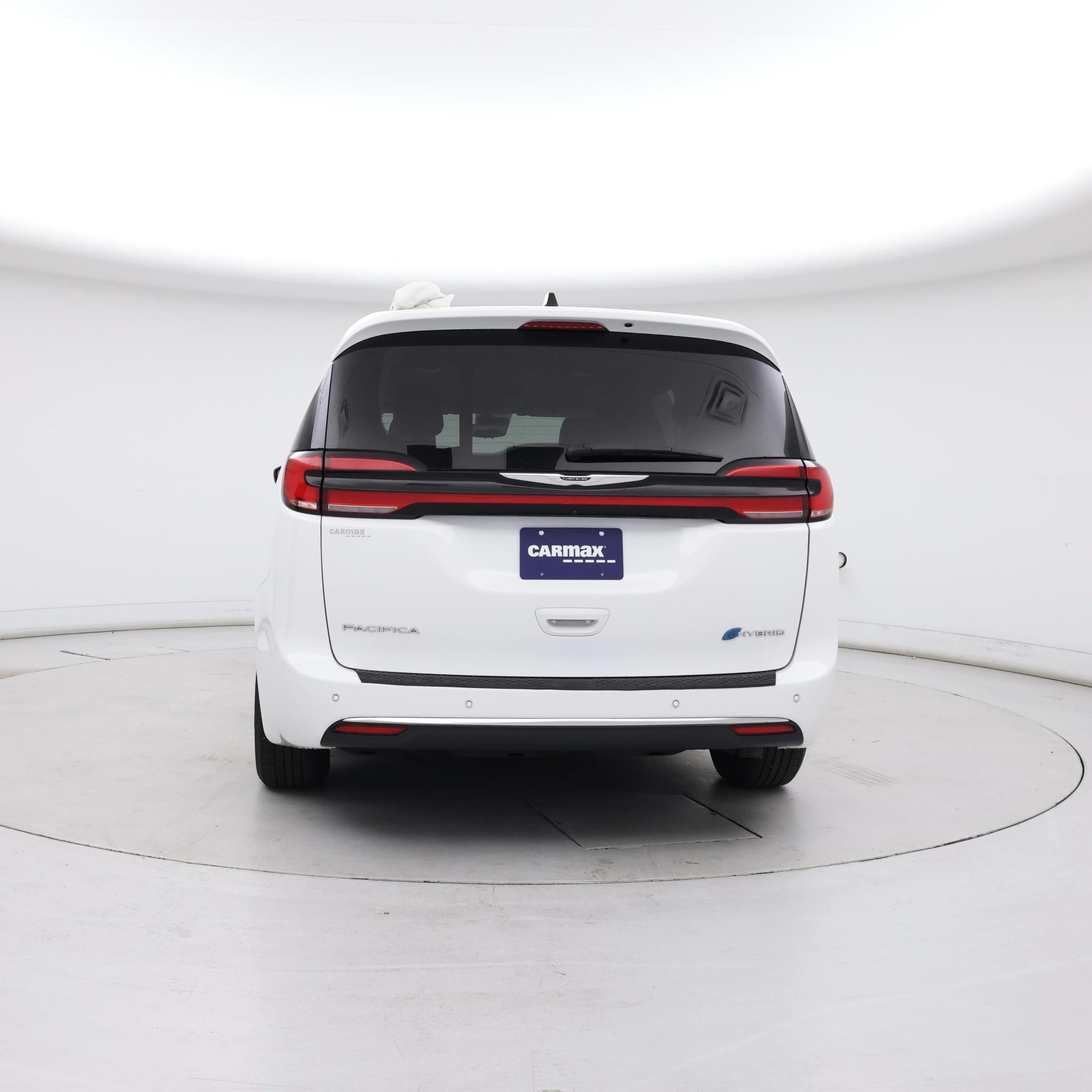 Thumbnail: 2024 Chrysler Pacifica - 6