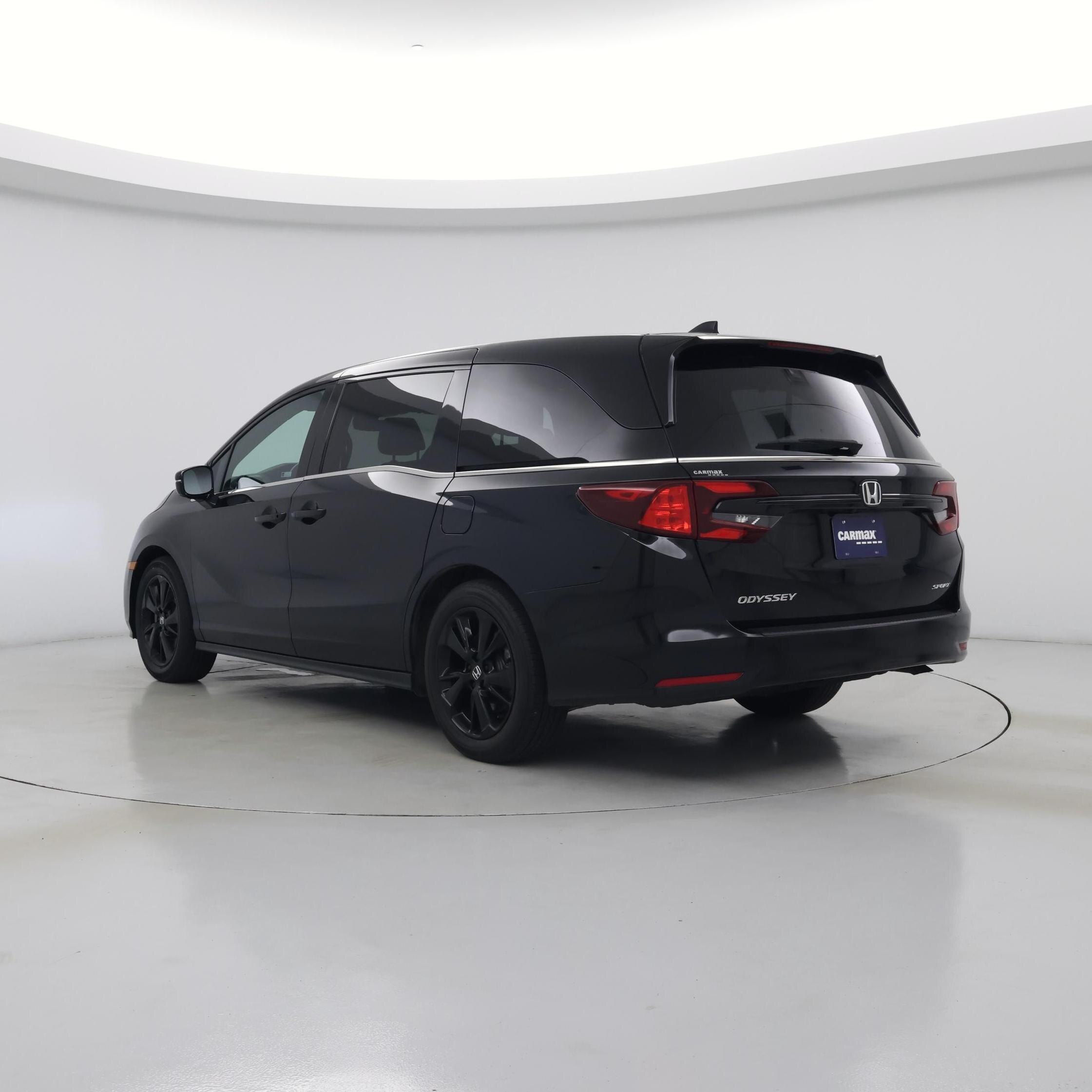 Thumbnail: 2023 Honda Odyssey - 2