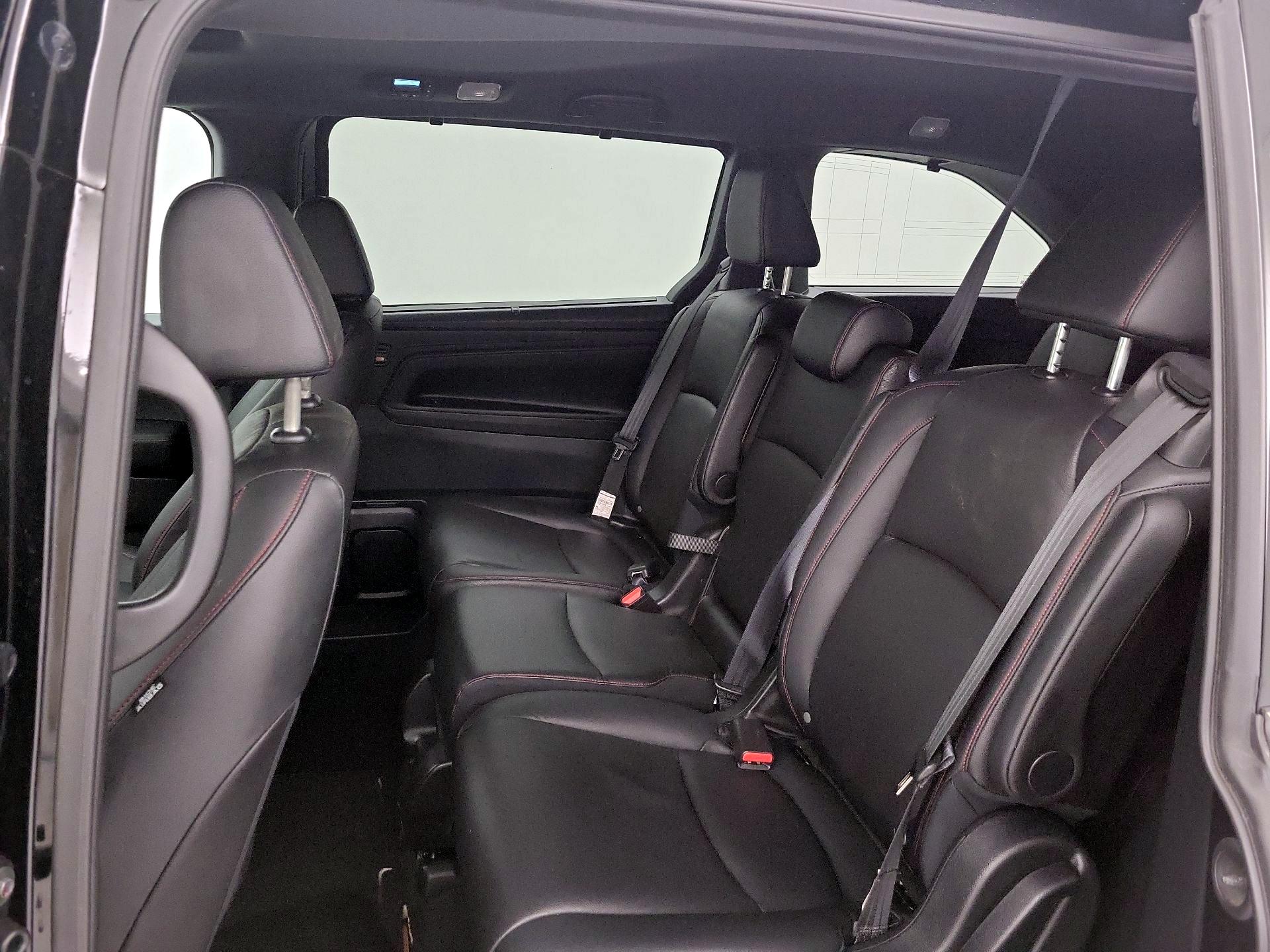 Thumbnail: 2023 Honda Odyssey - 20