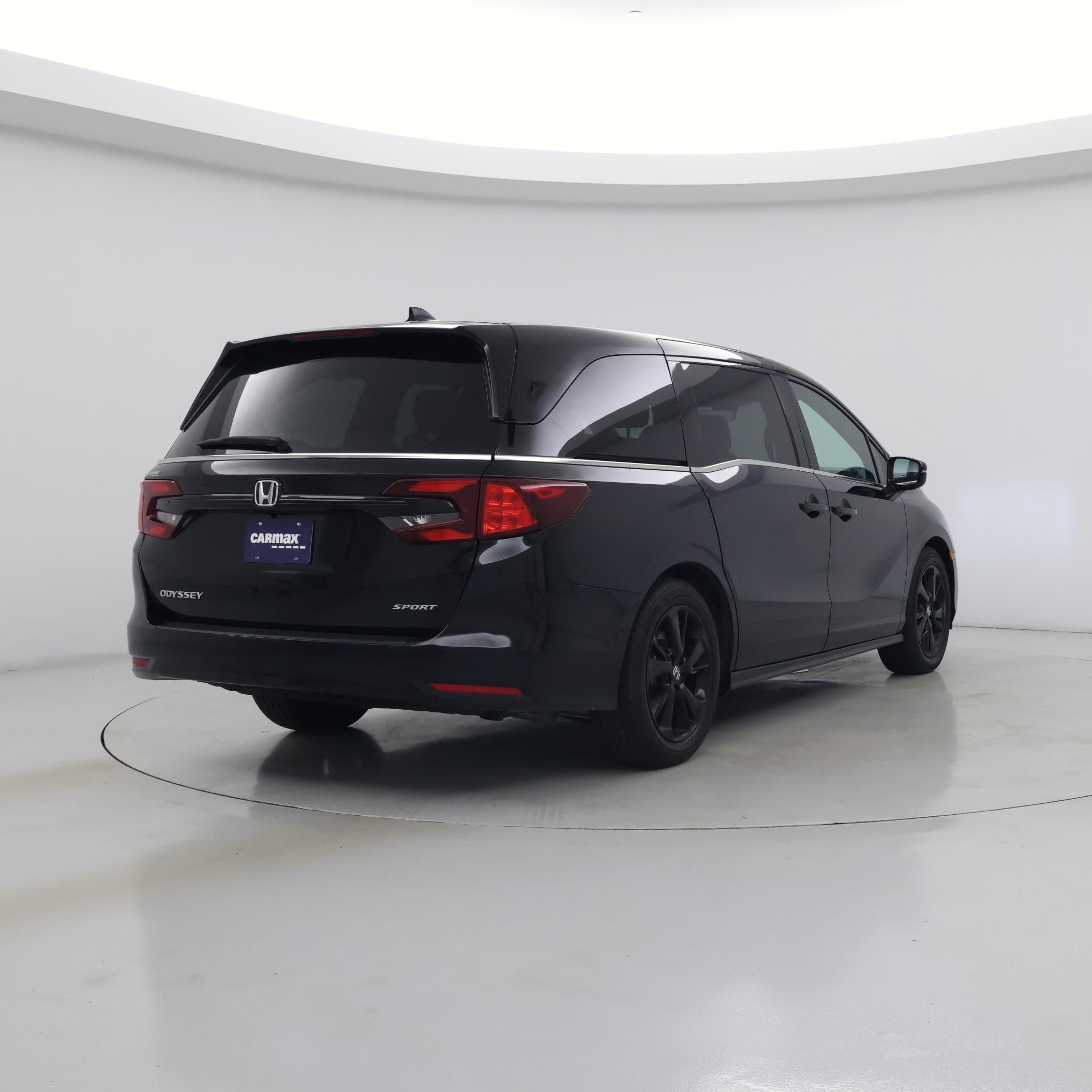 Thumbnail: 2023 Honda Odyssey - 8