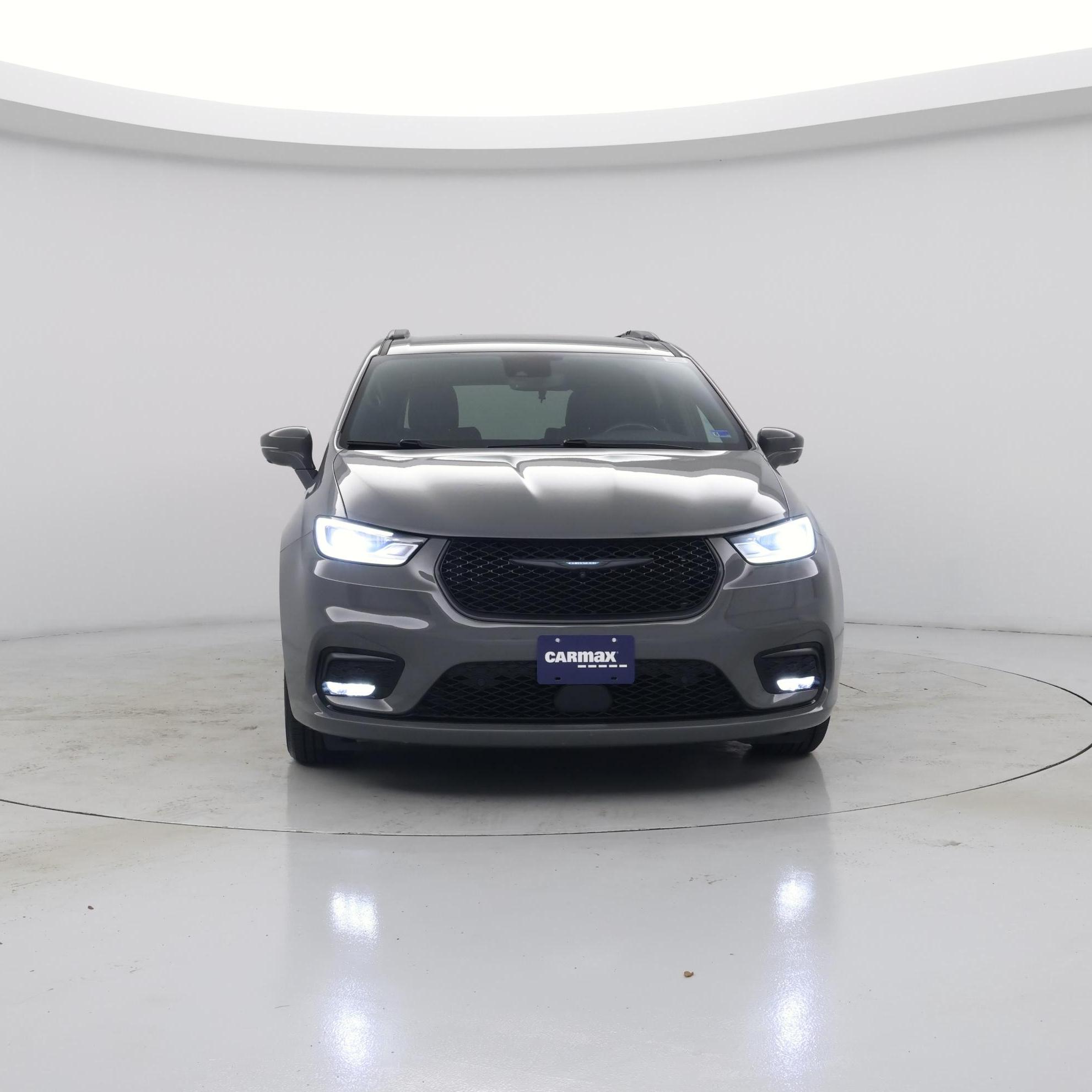 Thumbnail: 2021 Chrysler Pacifica - 5