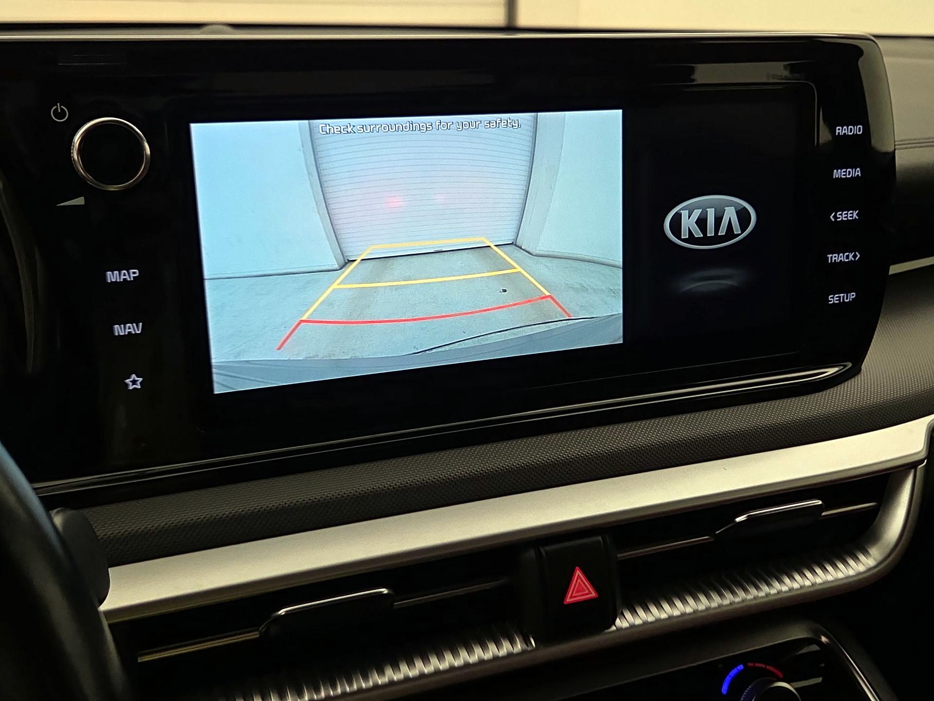 Thumbnail: 2021 Kia K5 - 14