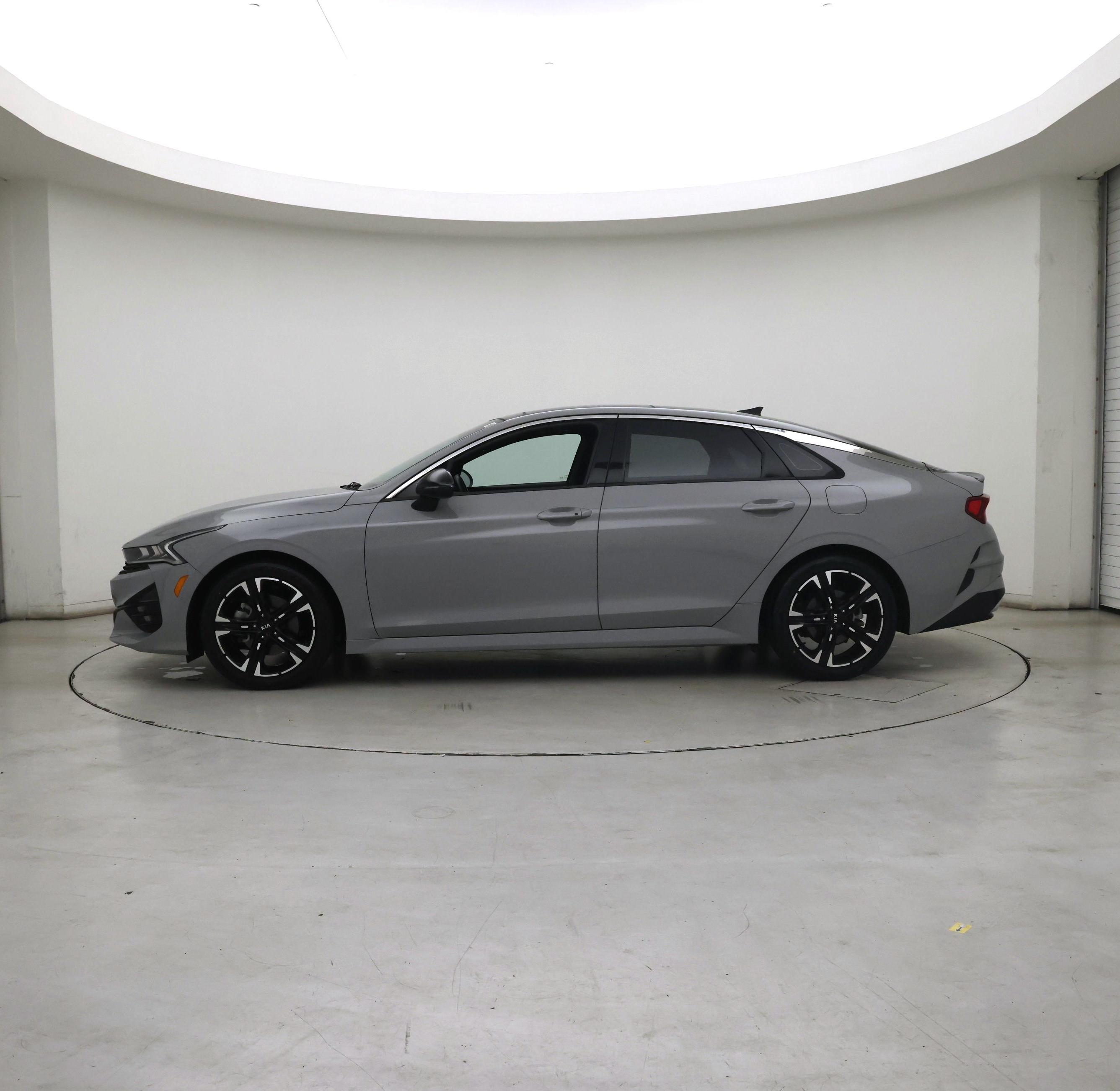 Thumbnail: 2021 Kia K5 - 3