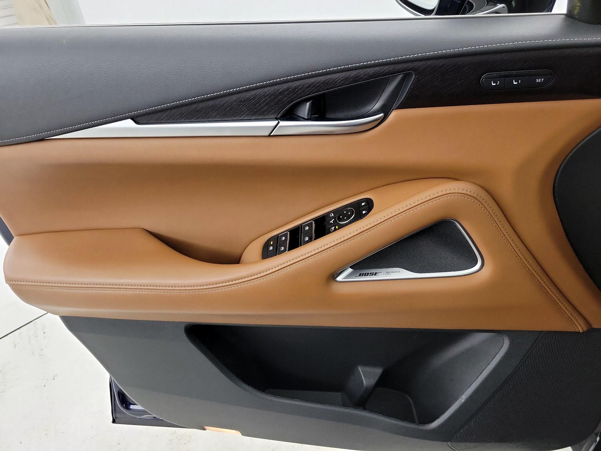 Thumbnail: 2023 INFINITI QX60 - 12