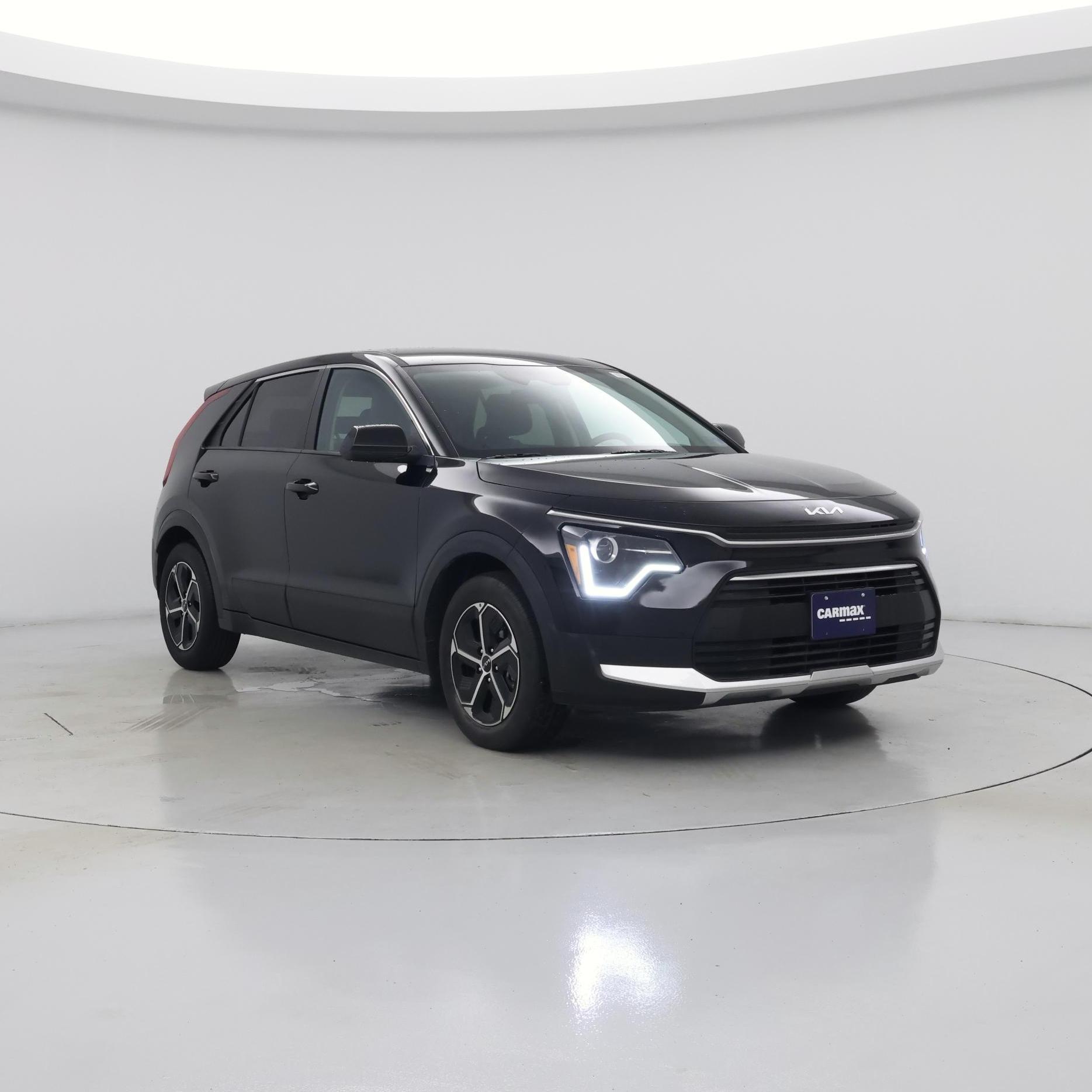 Black 2025 Kia Niro LX FWD SUV / Crossover Front-Wheel Drive Automatic