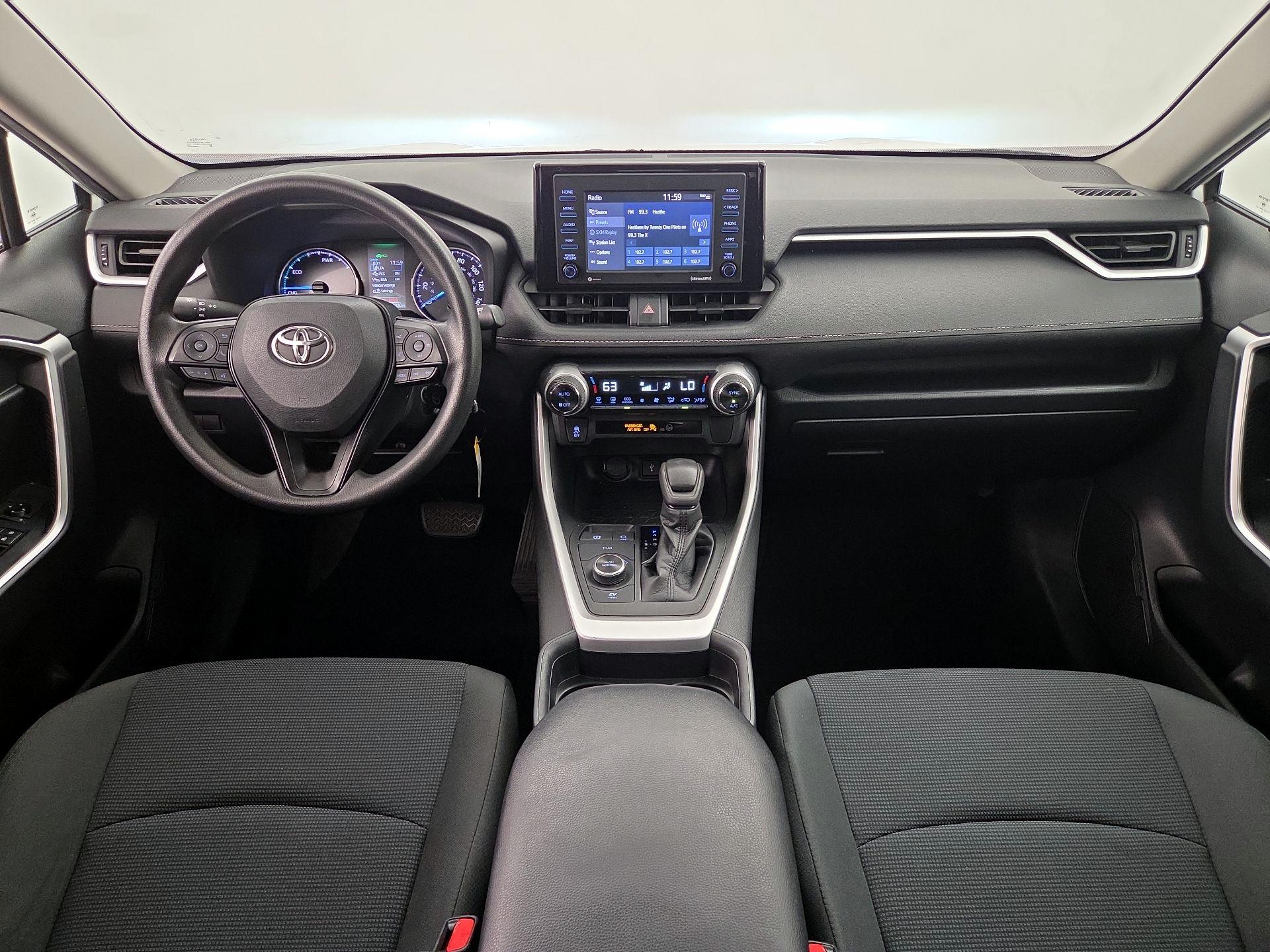 Thumbnail: 2020 Toyota RAV4 - 9
