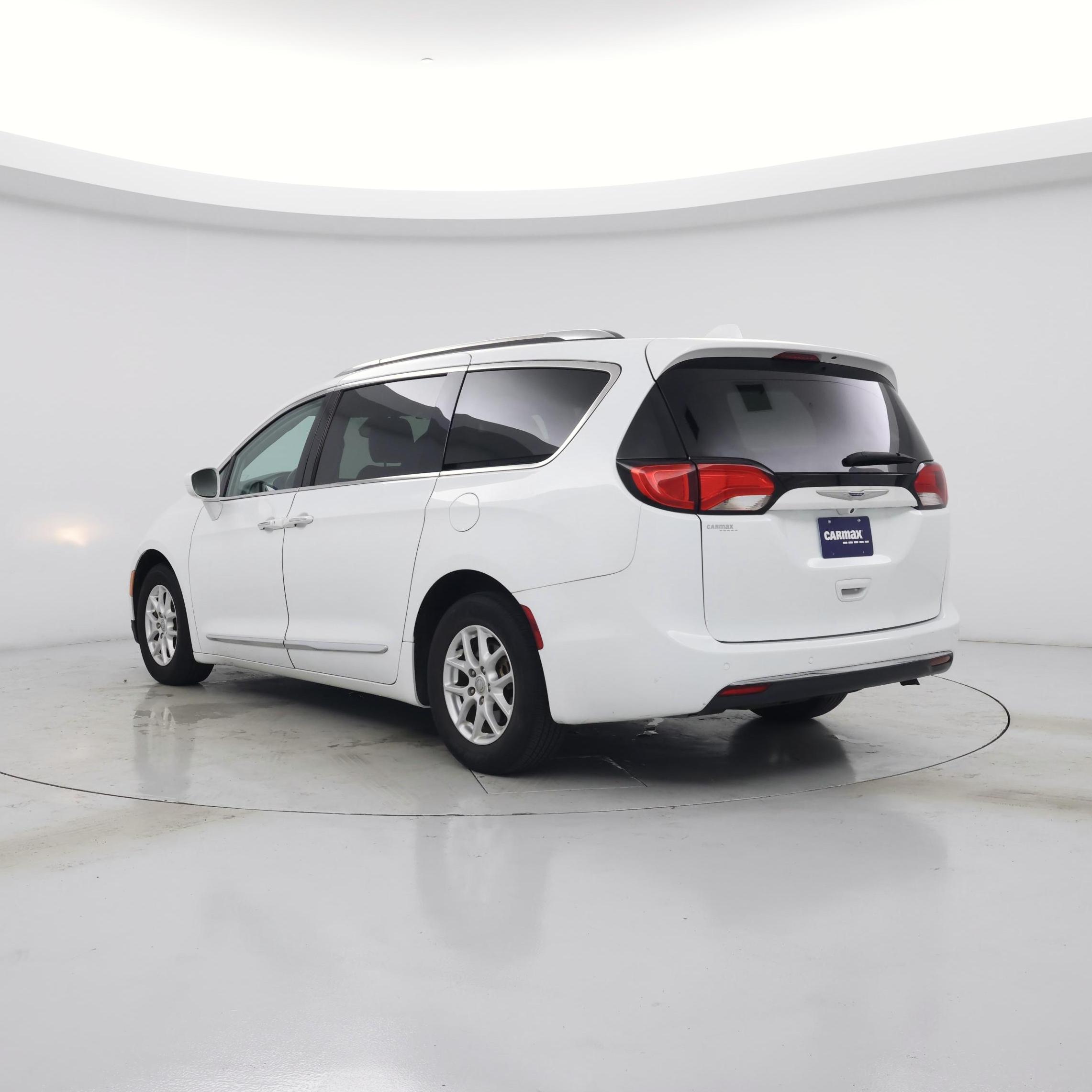 Thumbnail: 2020 Chrysler Pacifica - 2