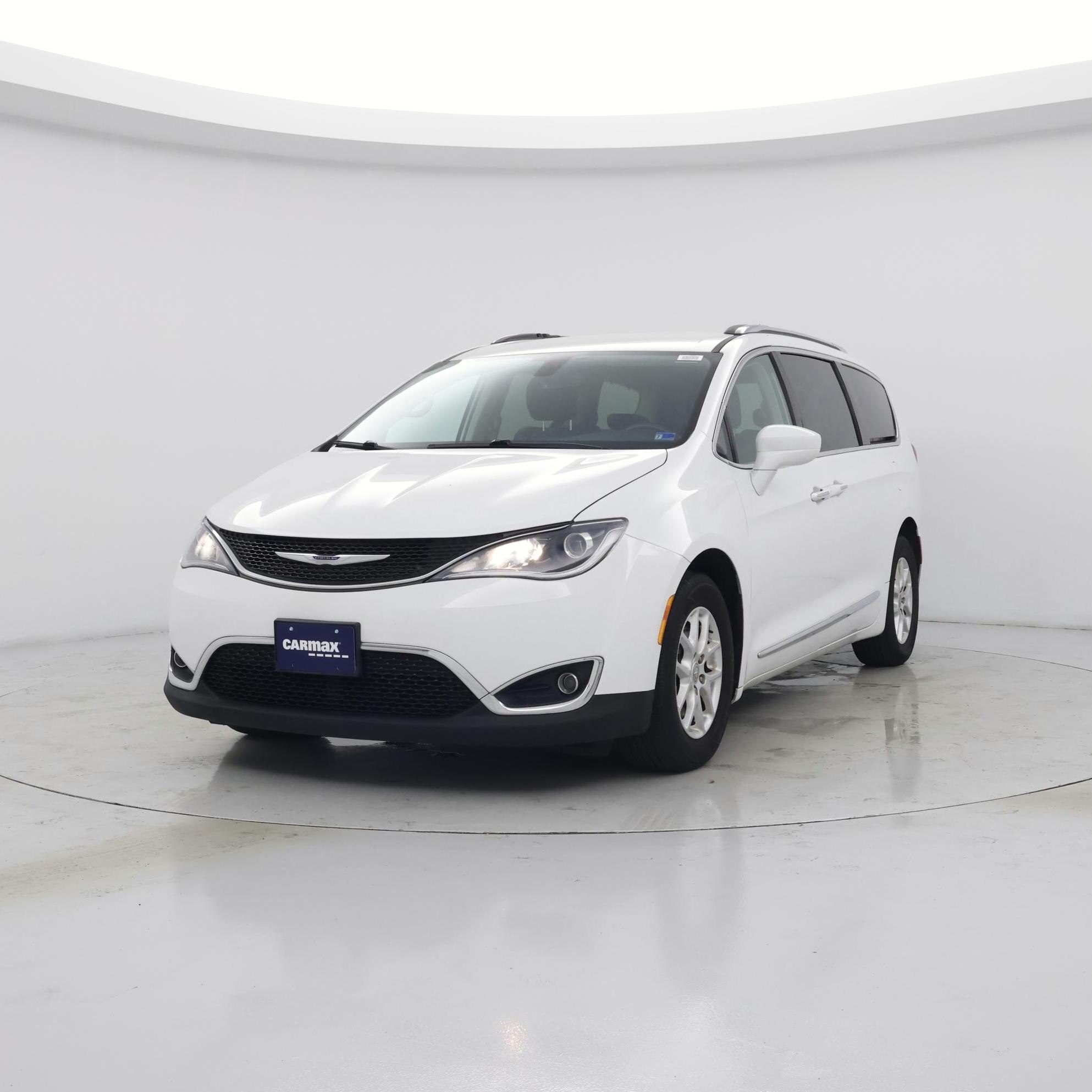 Thumbnail: 2020 Chrysler Pacifica - 4