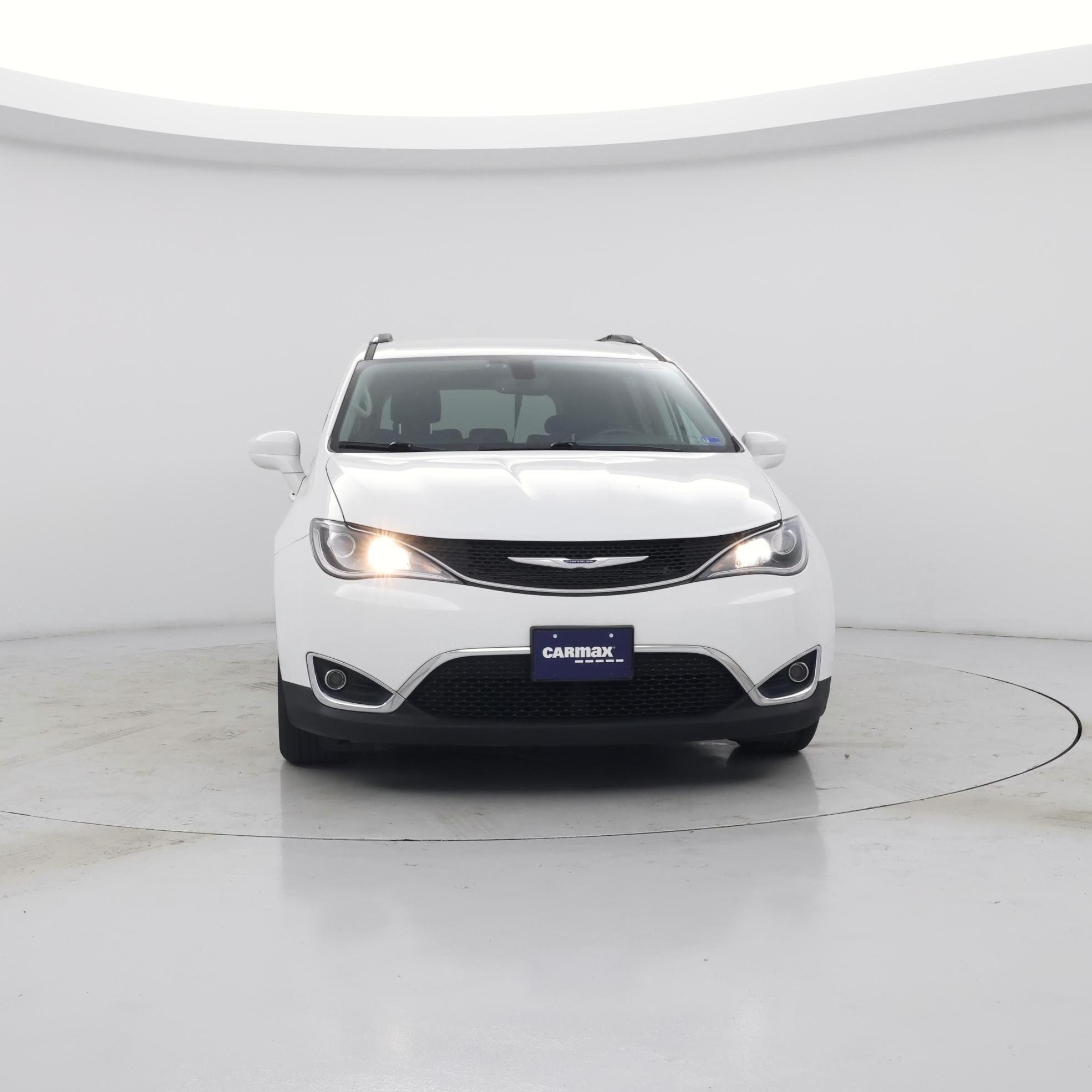 Thumbnail: 2020 Chrysler Pacifica - 5