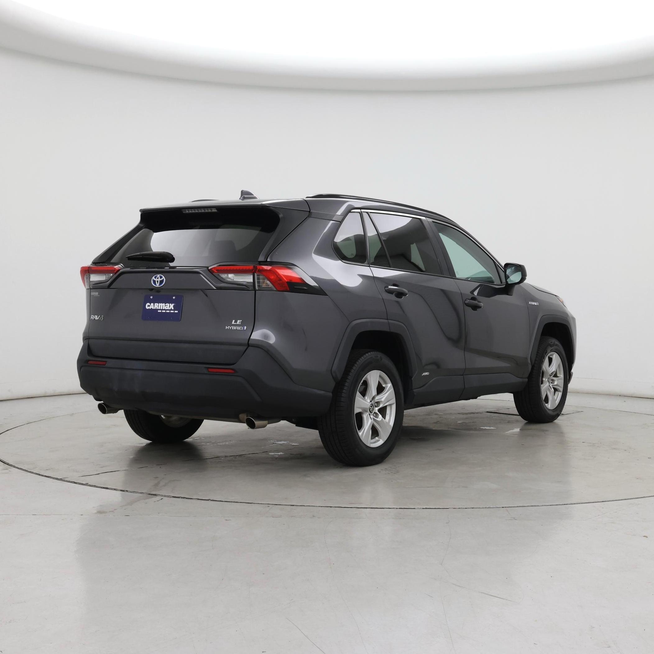 Thumbnail: 2021 Toyota RAV4 - 8