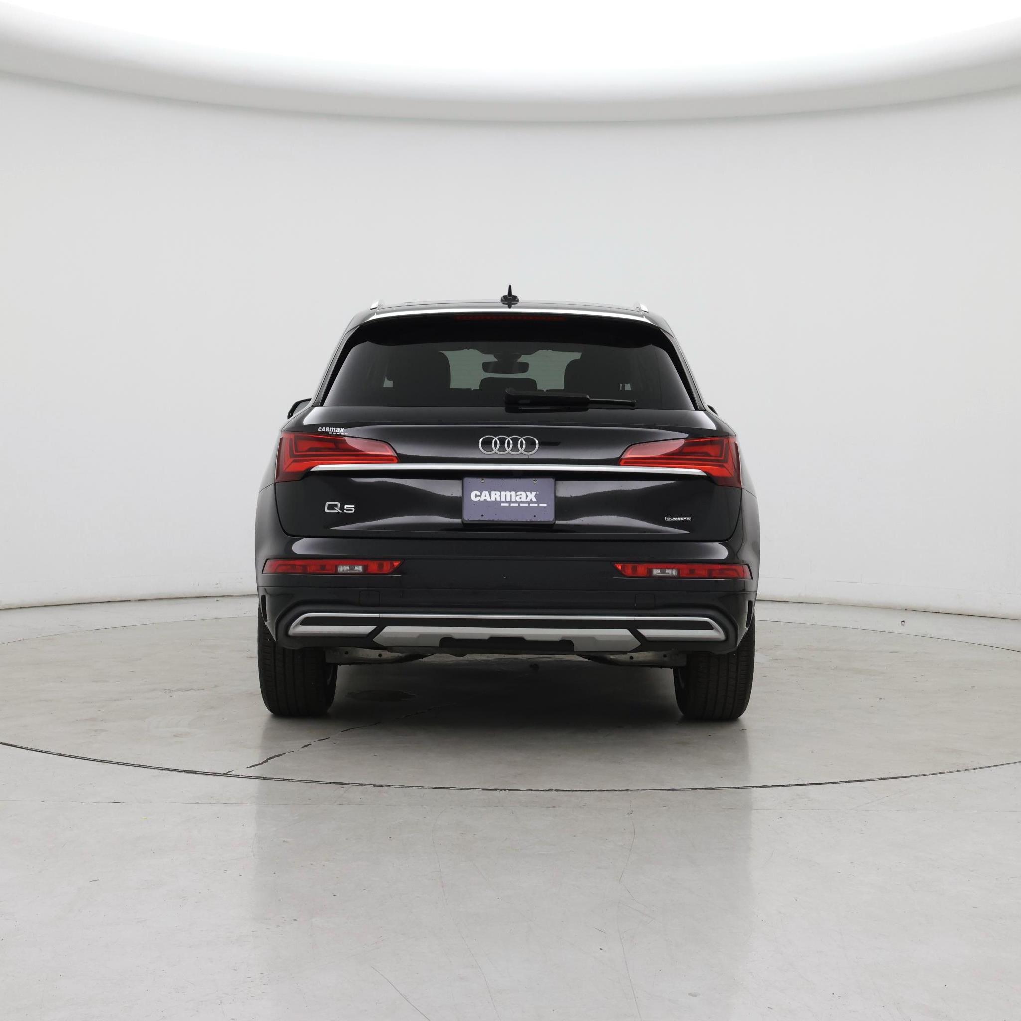 Thumbnail: 2023 Audi Q5 - 6