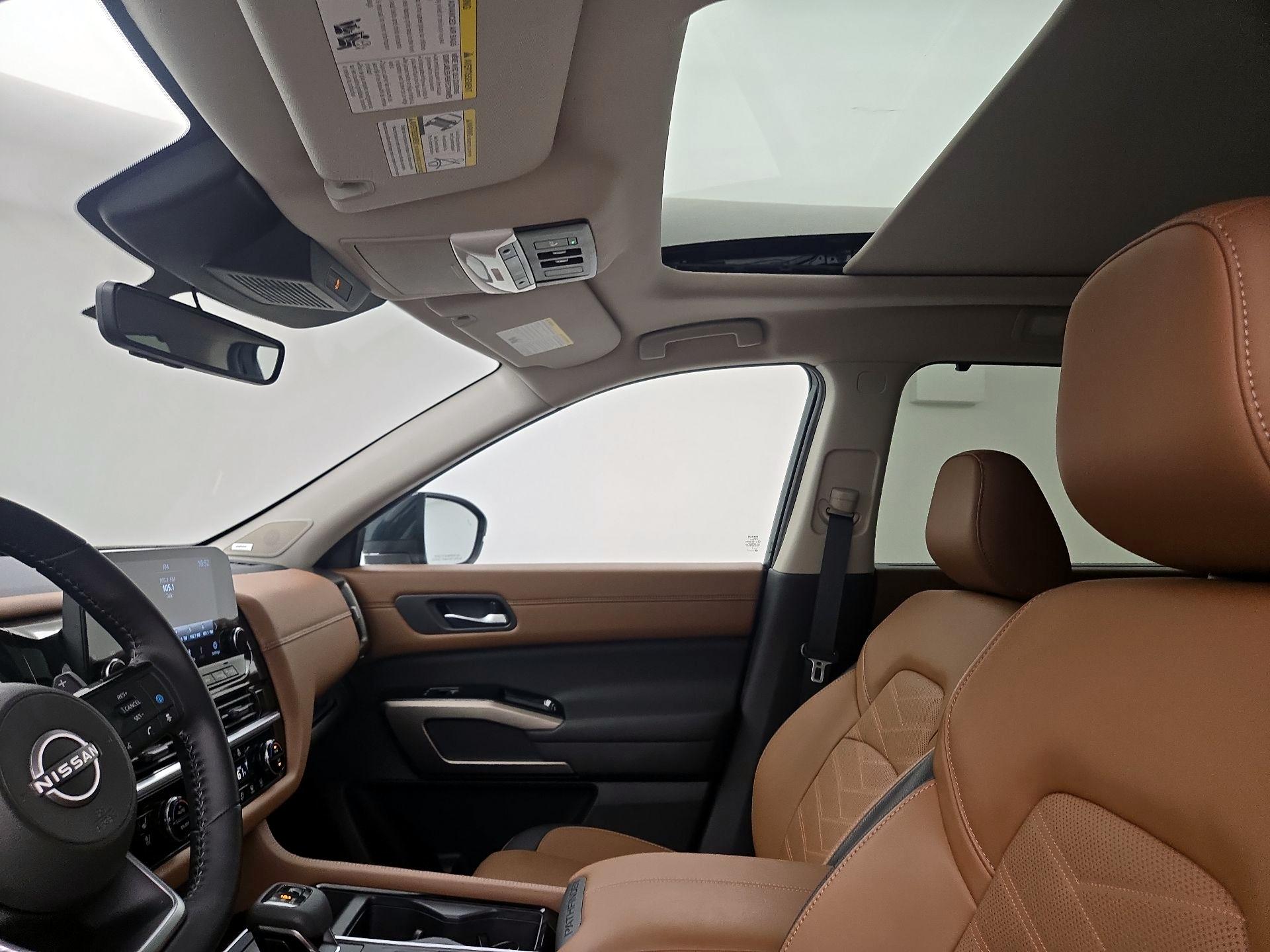 Thumbnail: 2025 Nissan Pathfinder - 19