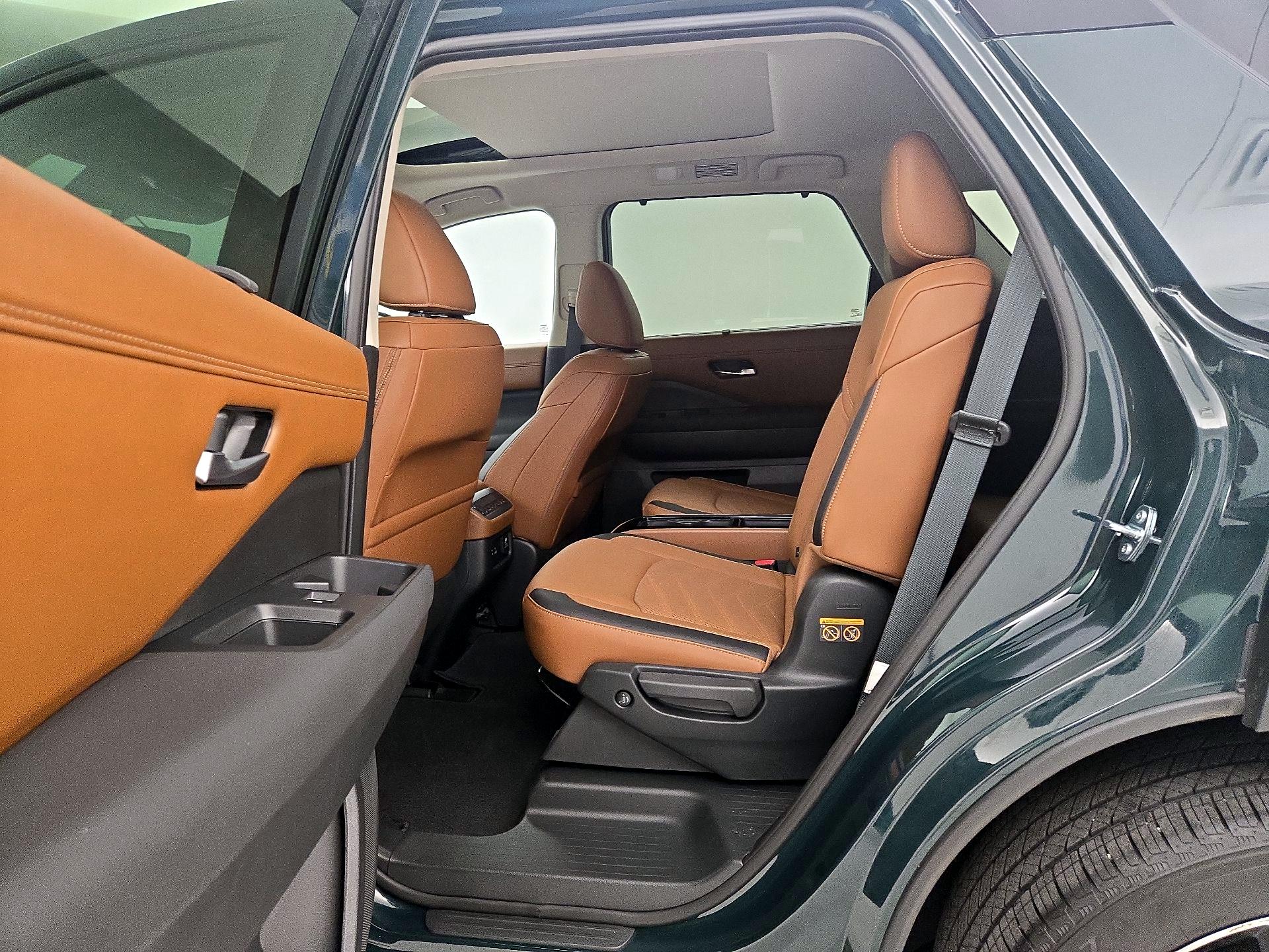 Thumbnail: 2025 Nissan Pathfinder - 20