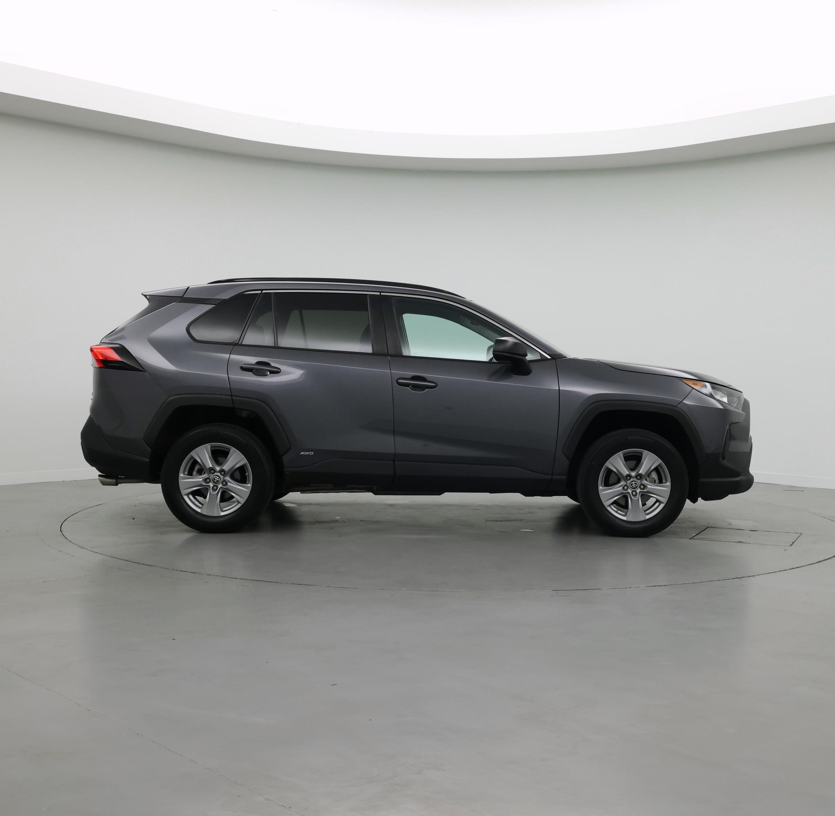 Thumbnail: 2022 Toyota RAV4 - 7