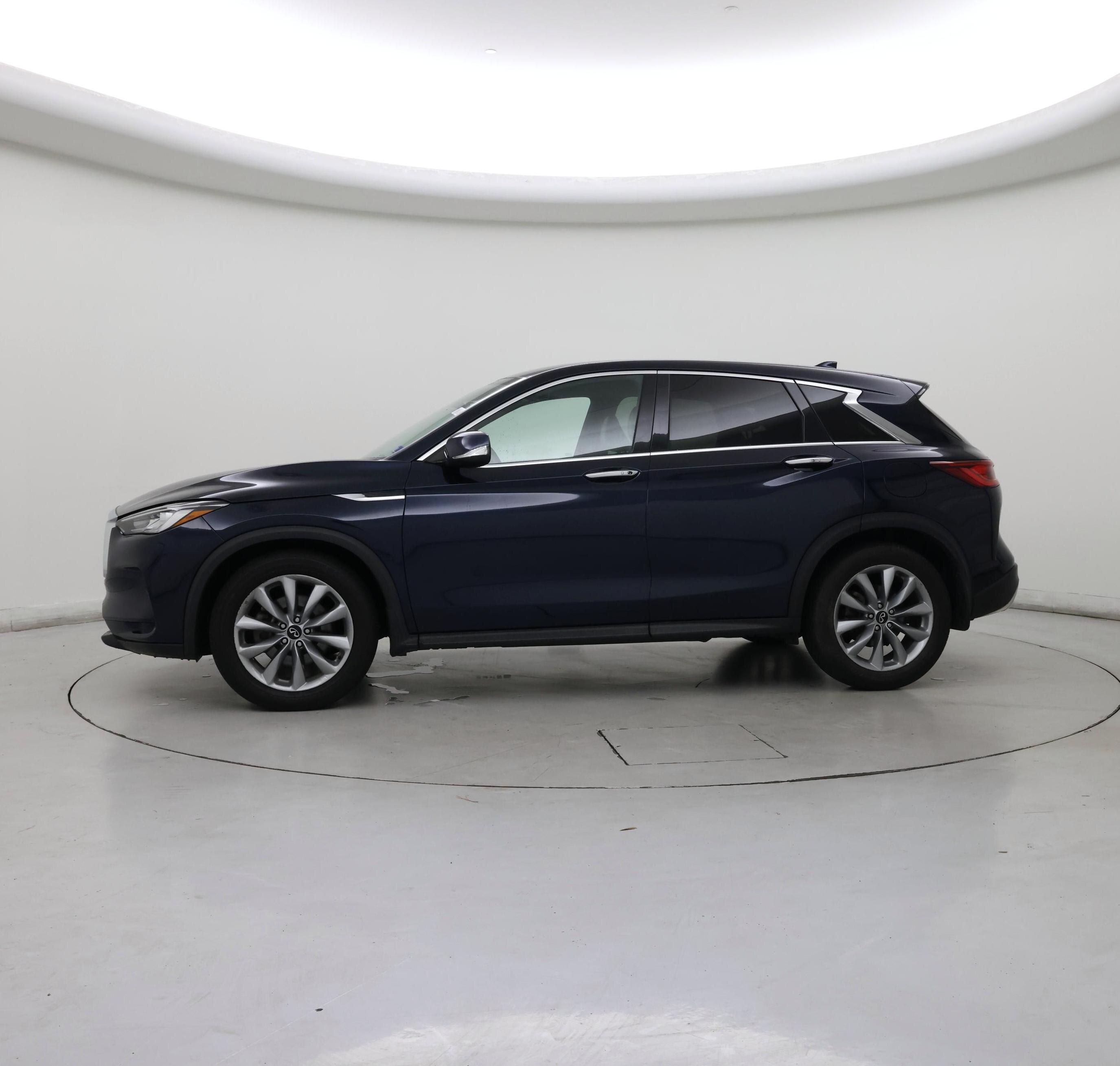 Thumbnail: 2022 INFINITI QX50 - 3