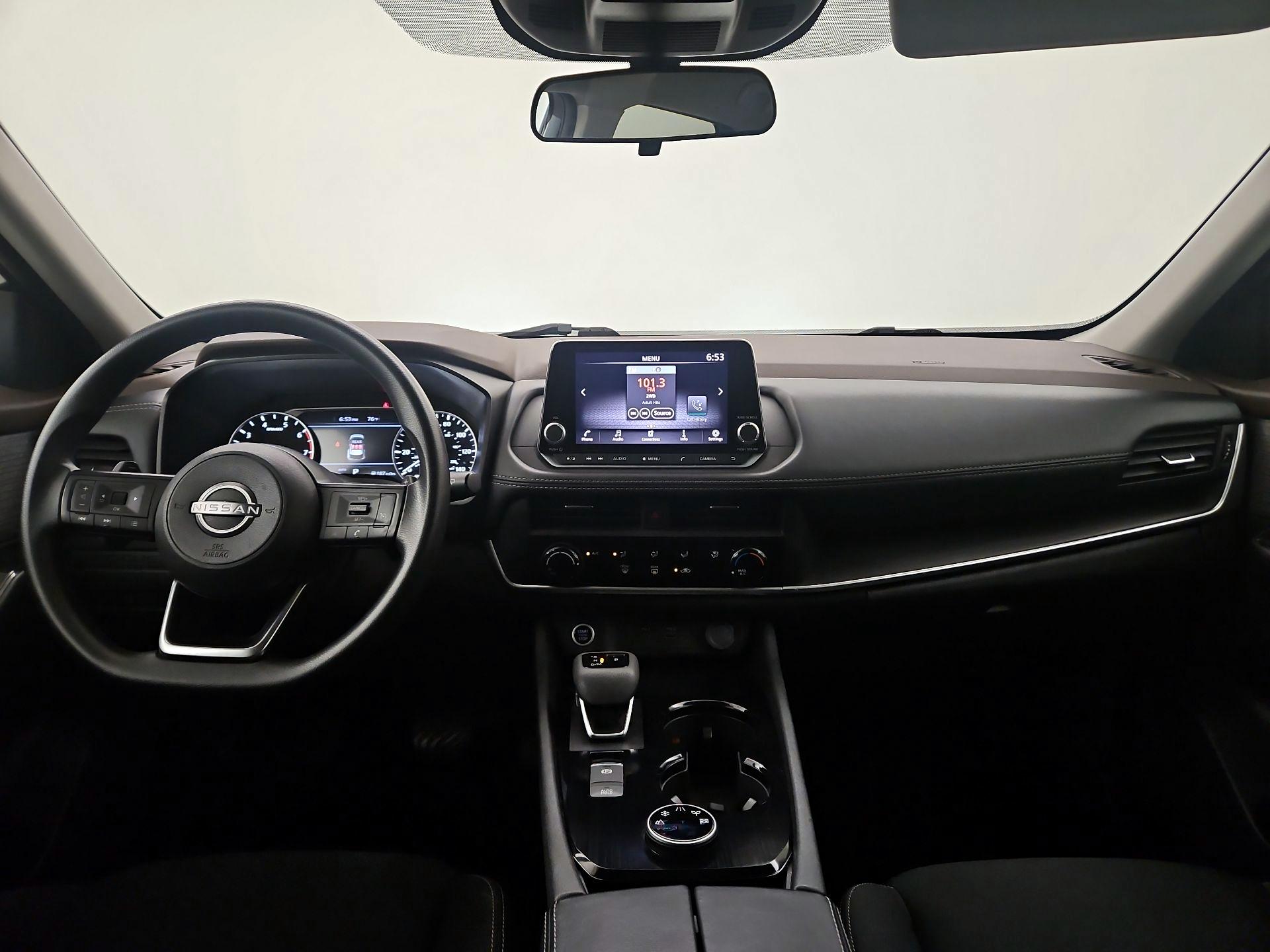 Thumbnail: 2023 Nissan Rogue - 9