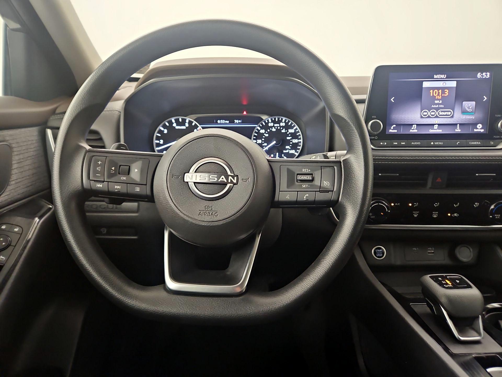 Thumbnail: 2023 Nissan Rogue - 10