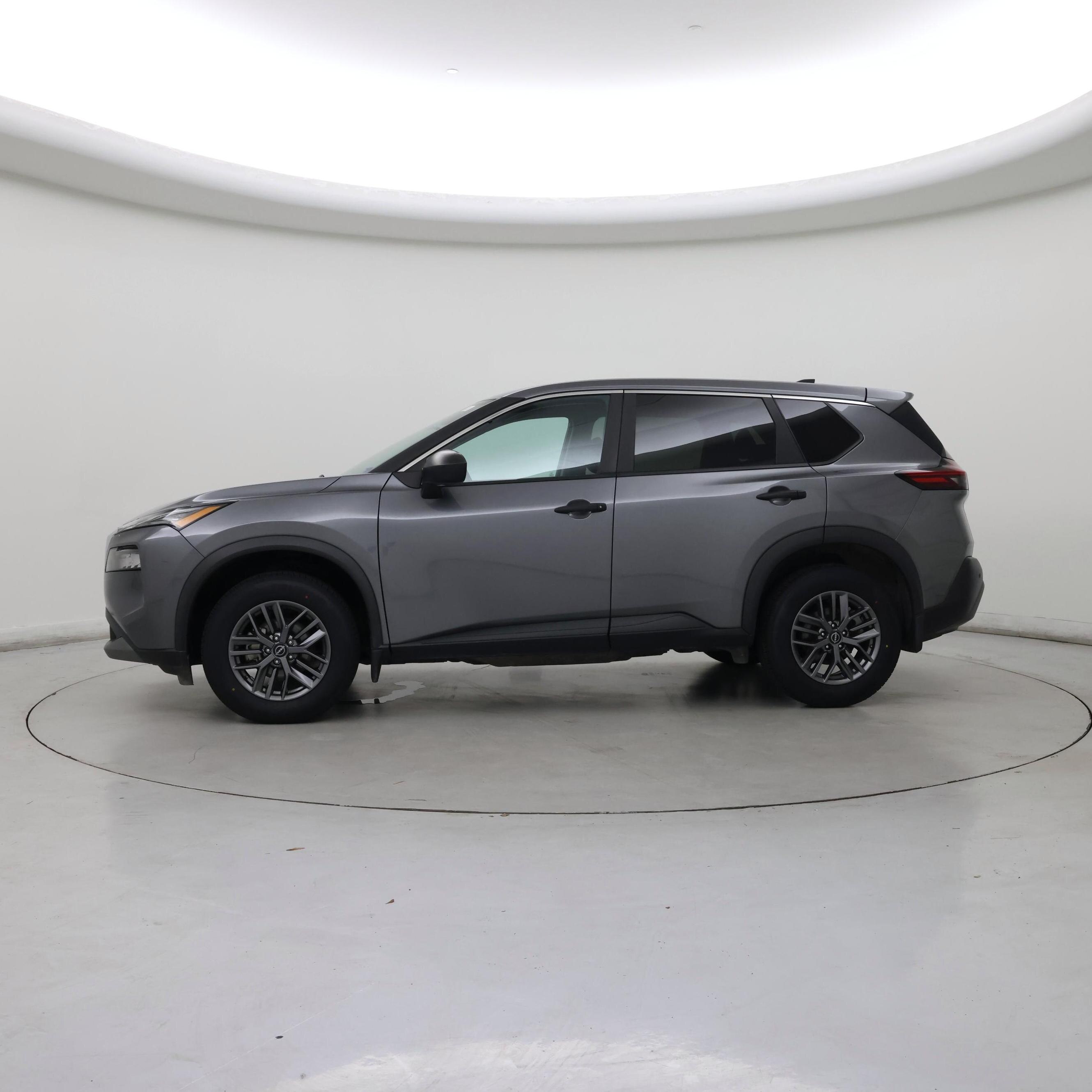 Thumbnail: 2023 Nissan Rogue - 3
