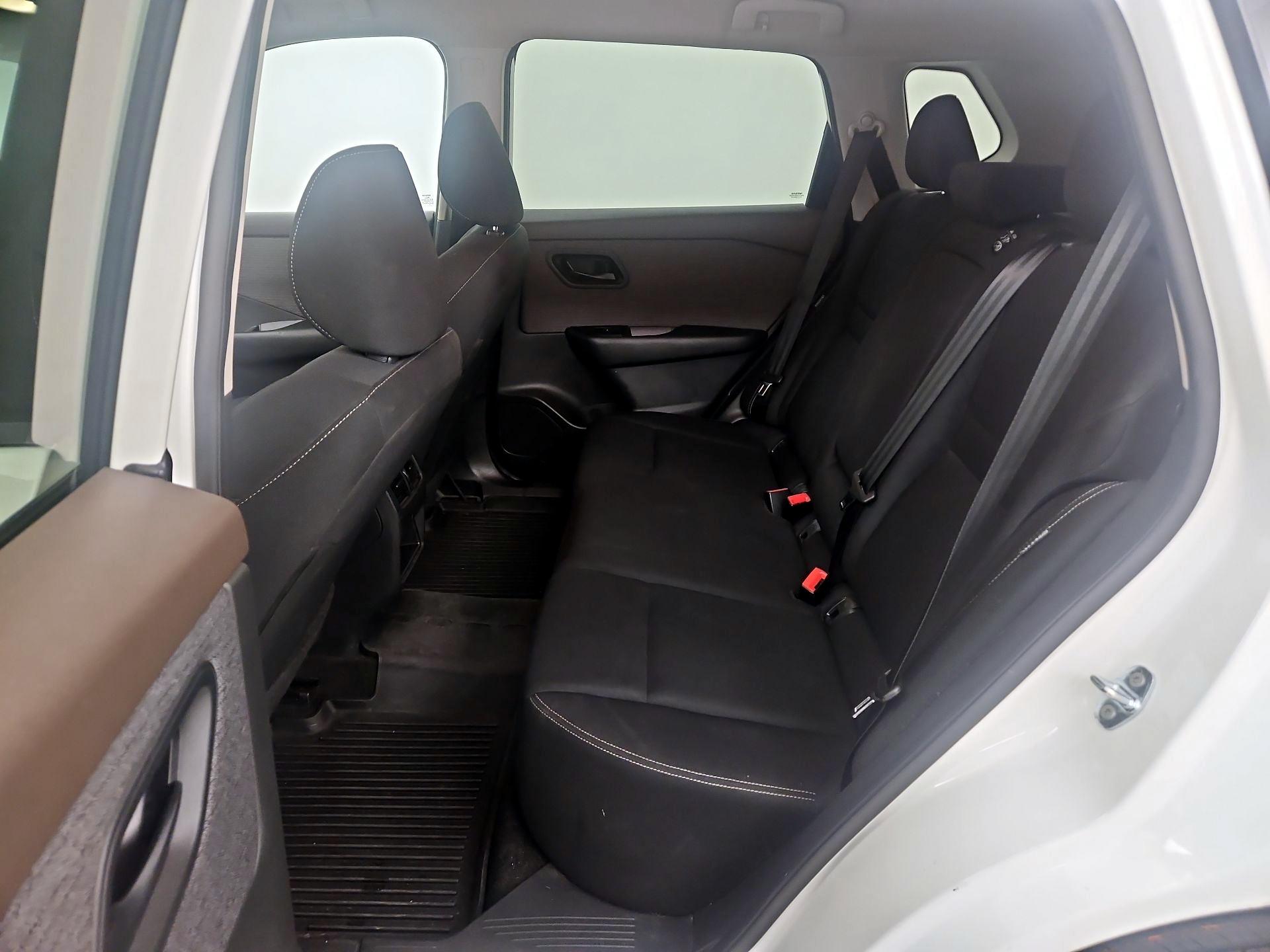 Thumbnail: 2023 Nissan Rogue - 19