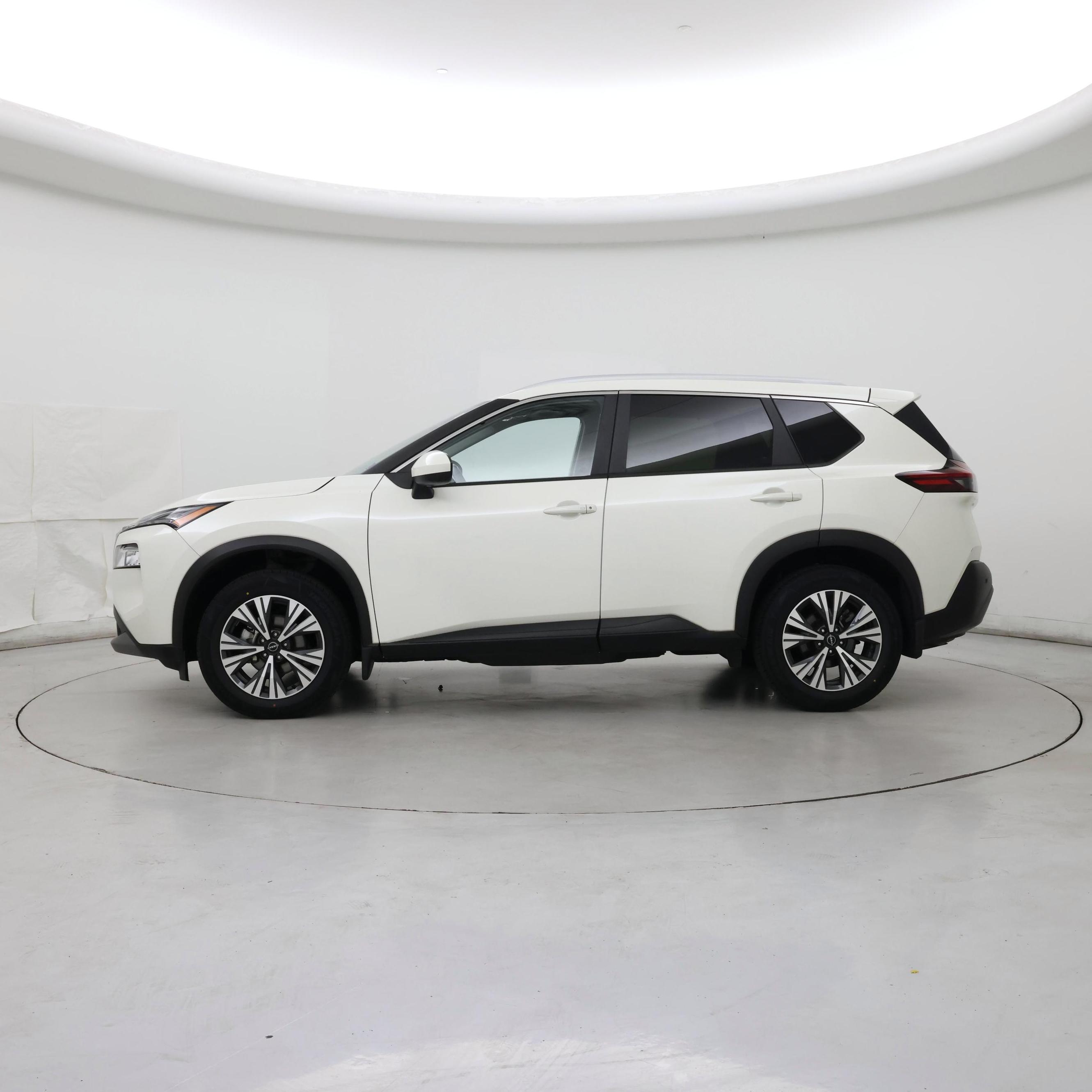 Thumbnail: 2023 Nissan Rogue - 3