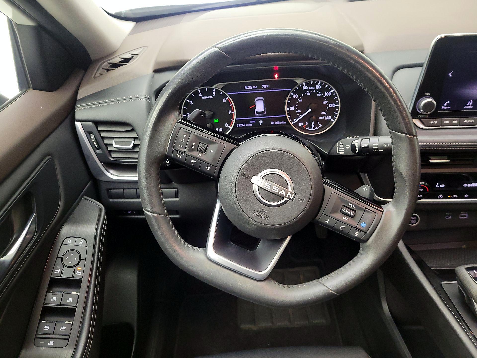 Thumbnail: 2023 Nissan Rogue - 10