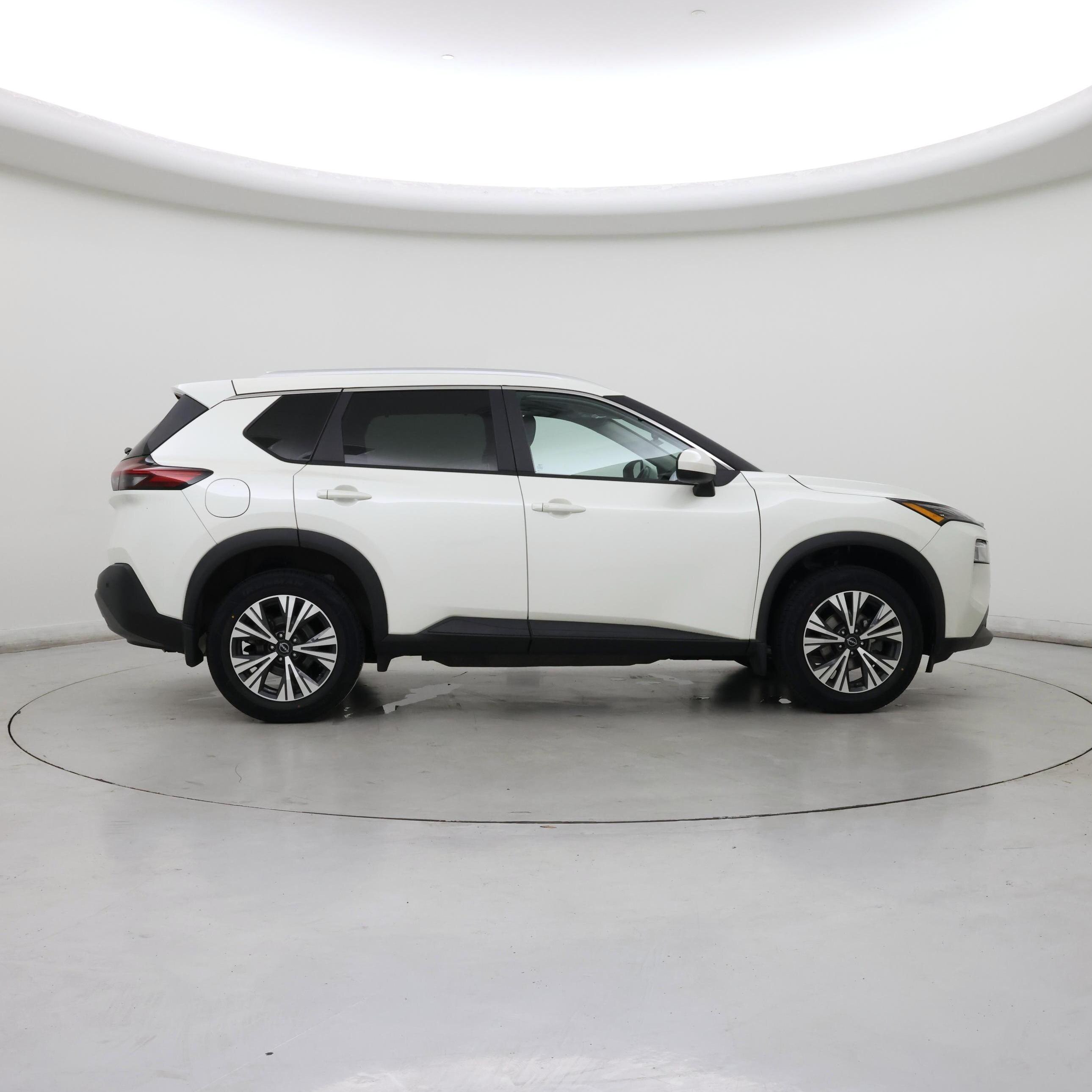 Thumbnail: 2023 Nissan Rogue - 7