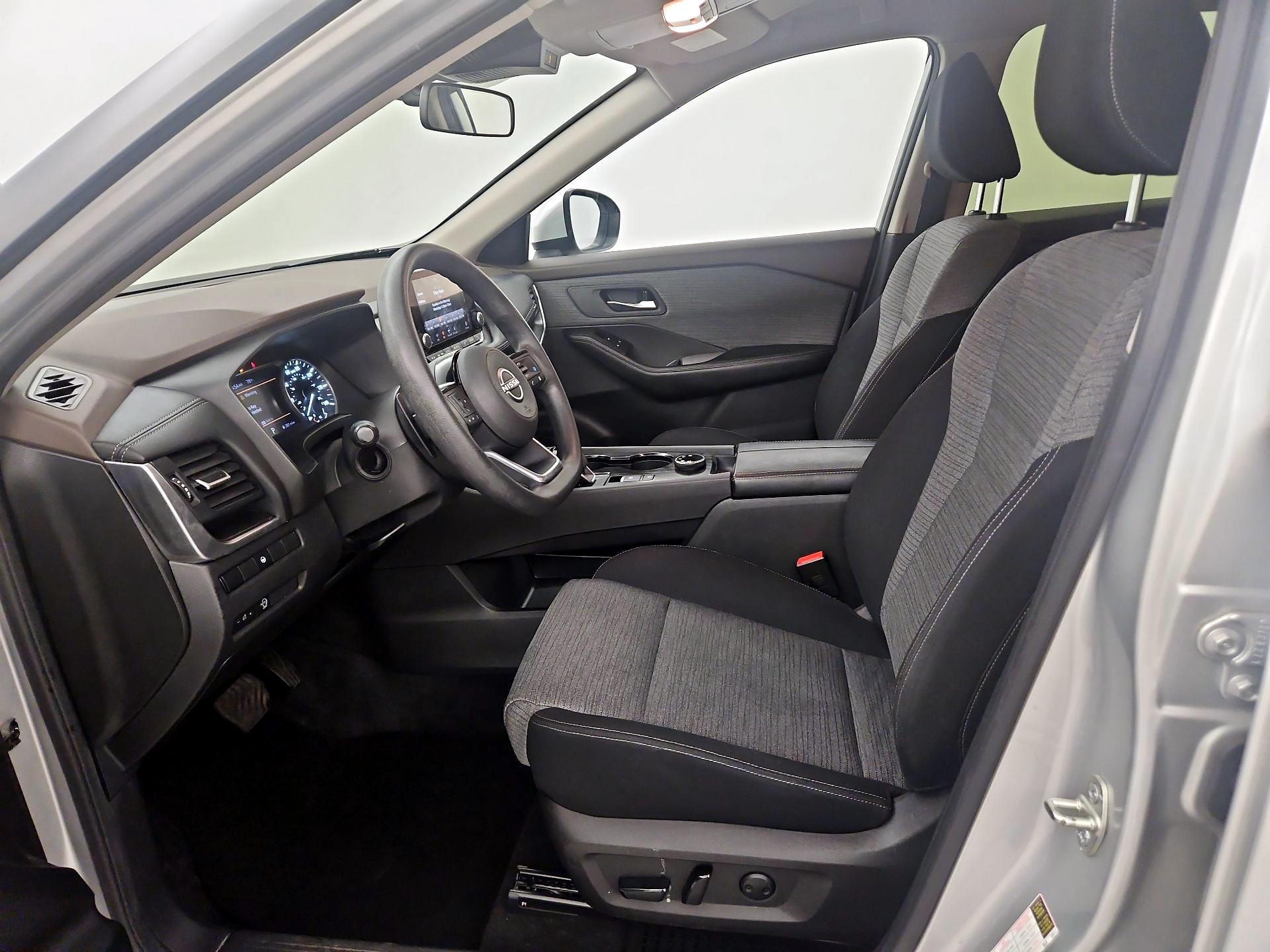 Thumbnail: 2023 Nissan Rogue - 11