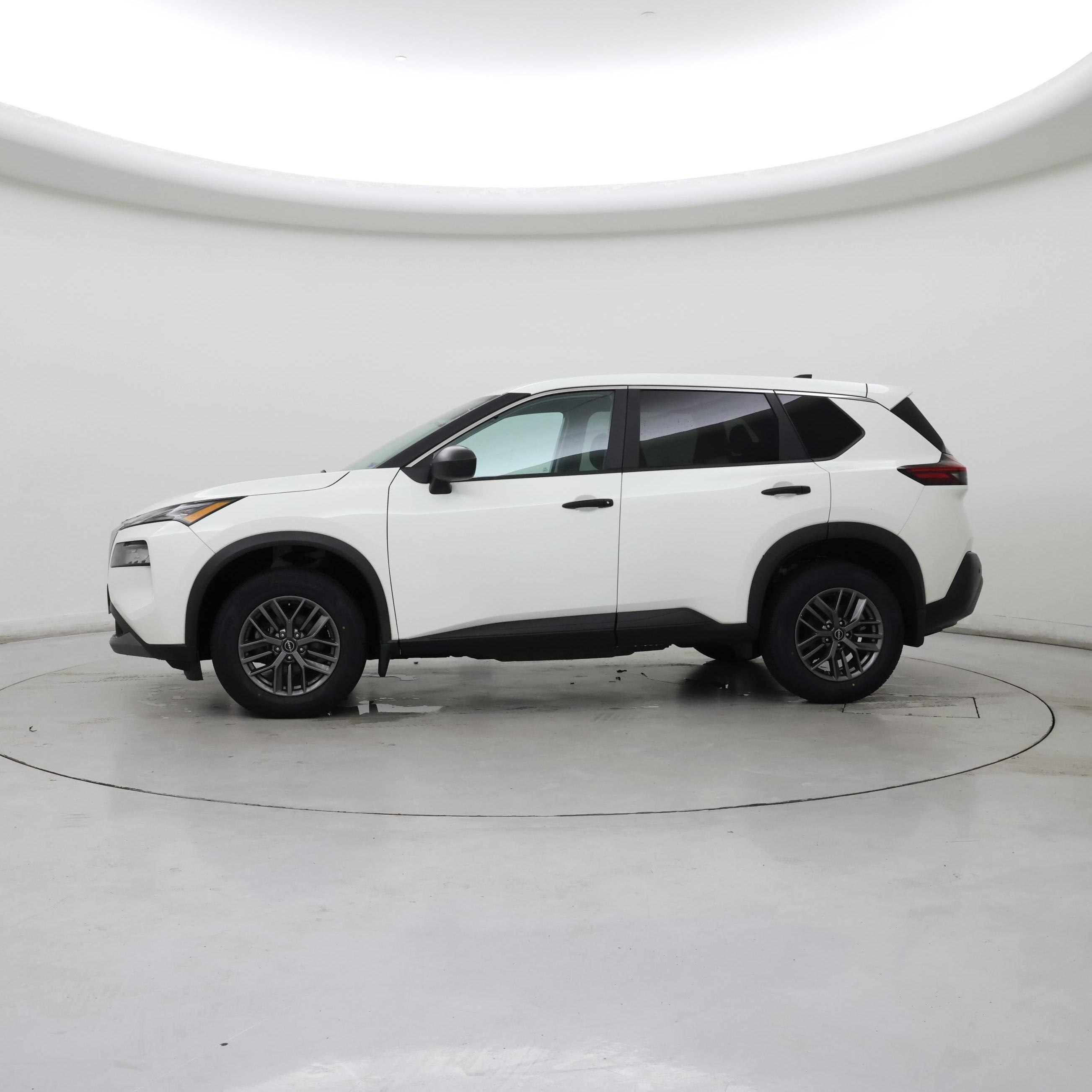 Thumbnail: 2023 Nissan Rogue - 3