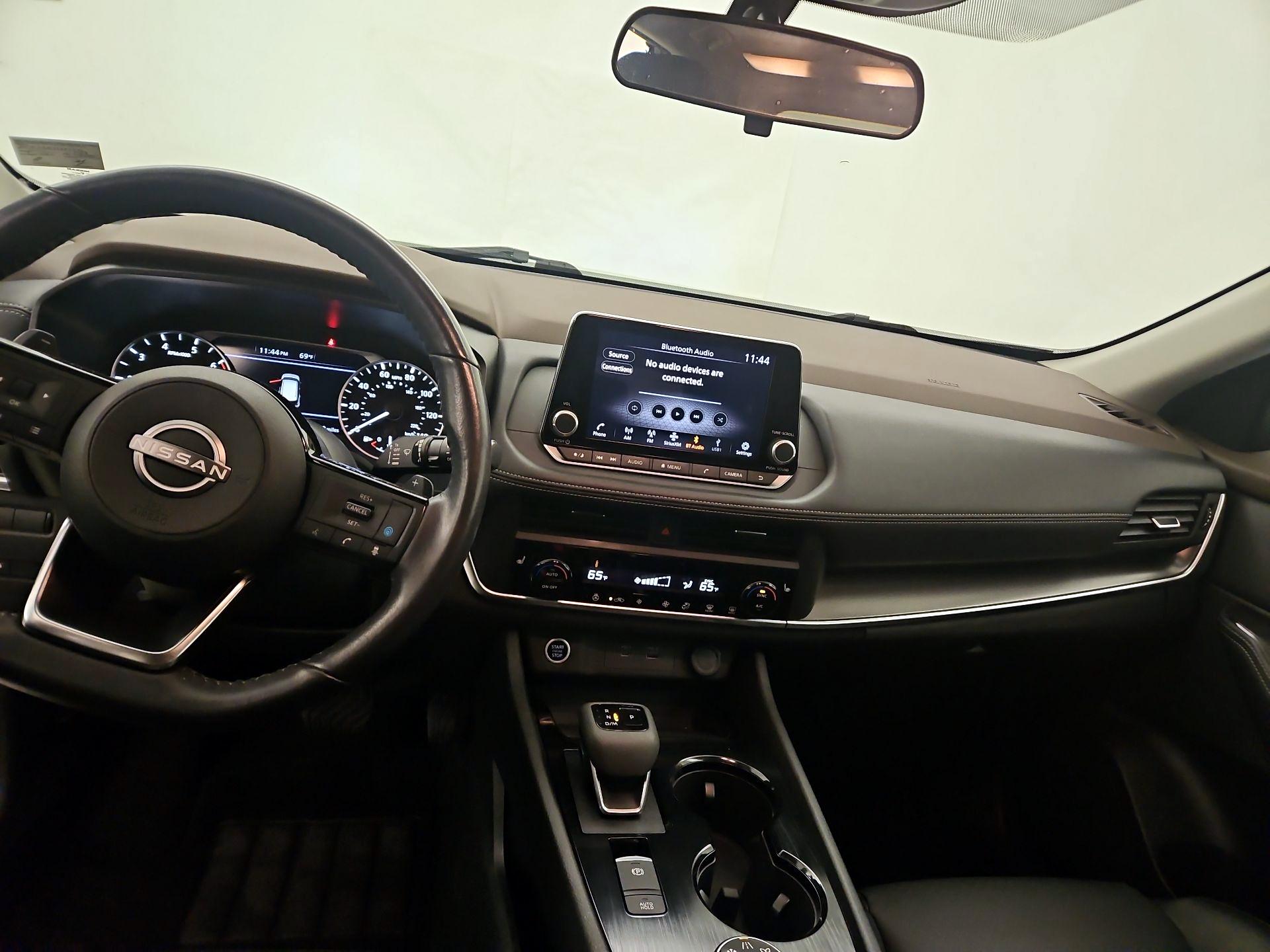 Thumbnail: 2023 Nissan Rogue - 9