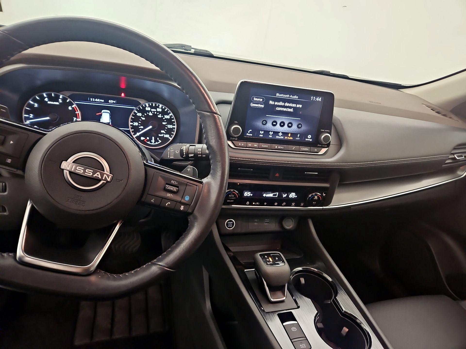 Thumbnail: 2023 Nissan Rogue - 10