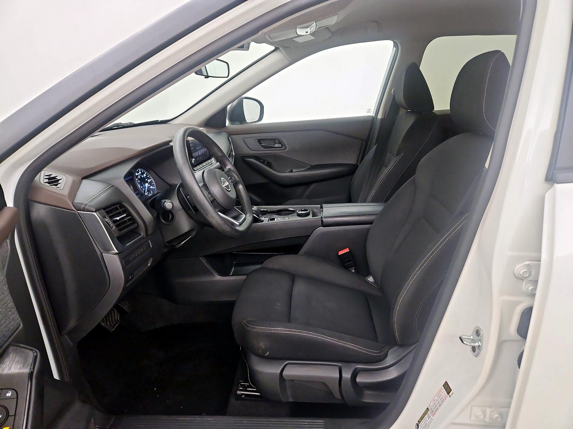 Thumbnail: 2023 Nissan Rogue - 11