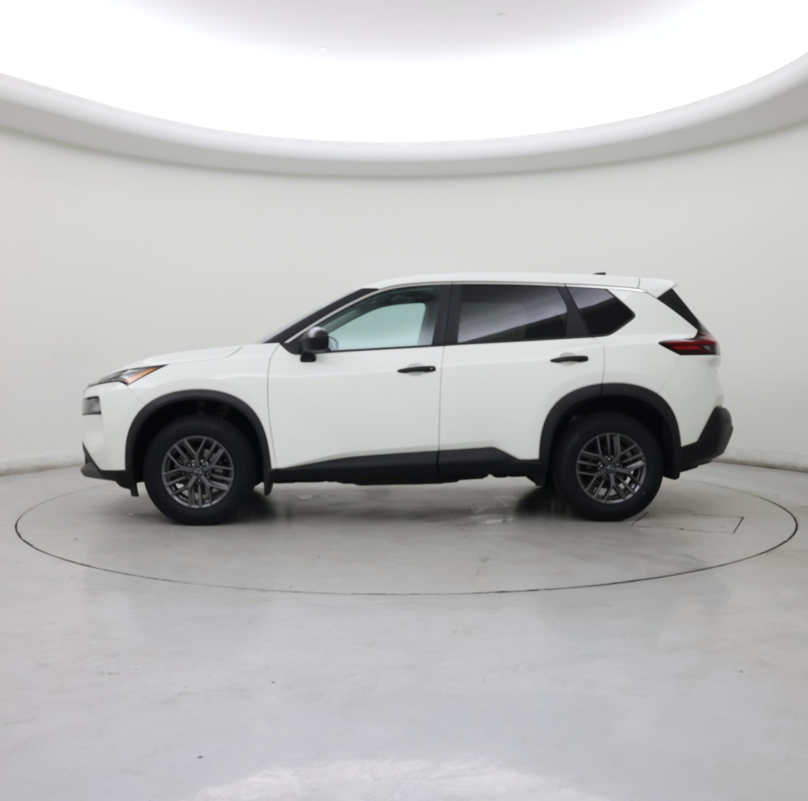 Thumbnail: 2023 Nissan Rogue - 3