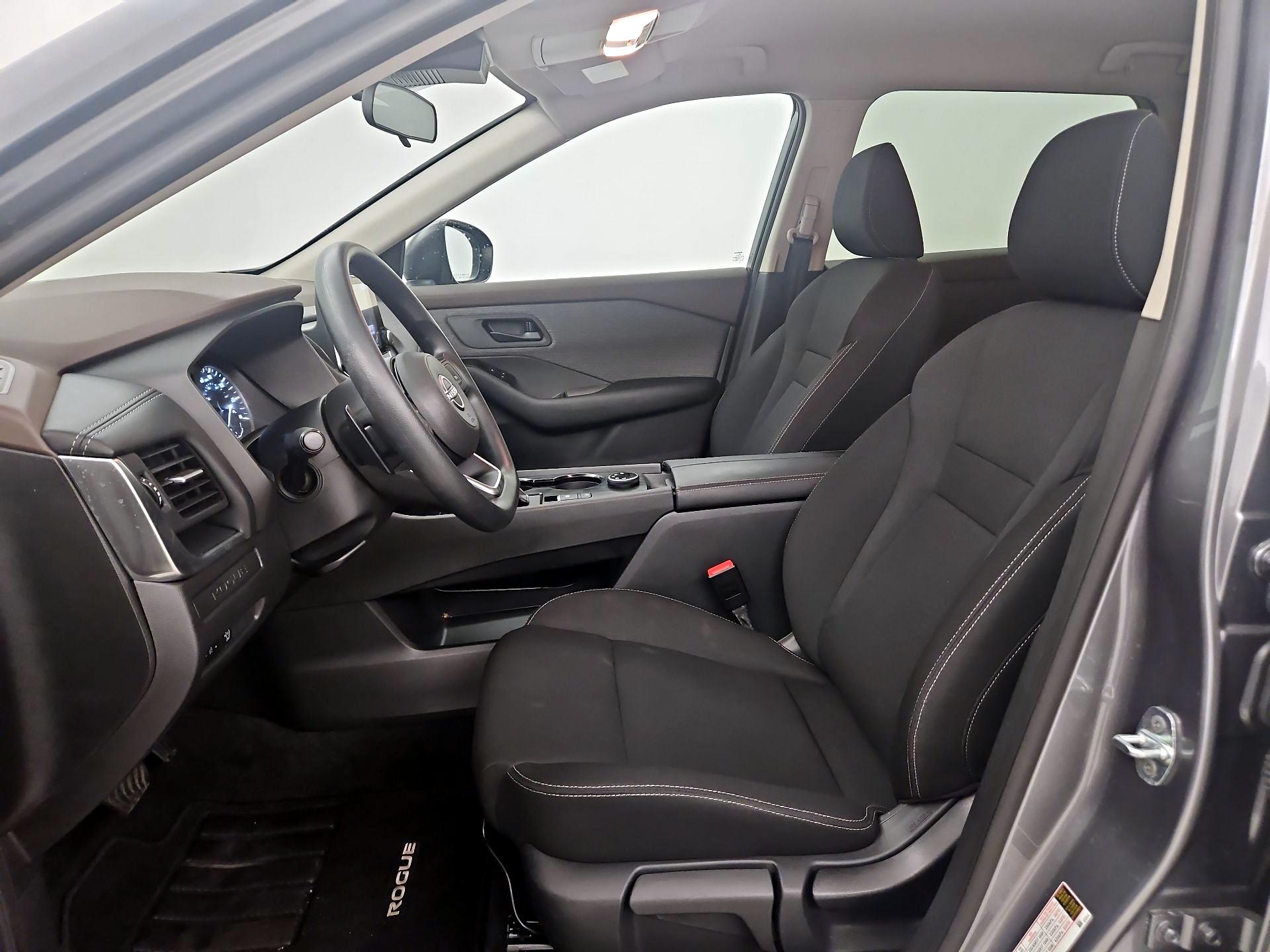 Thumbnail: 2023 Nissan Rogue - 11