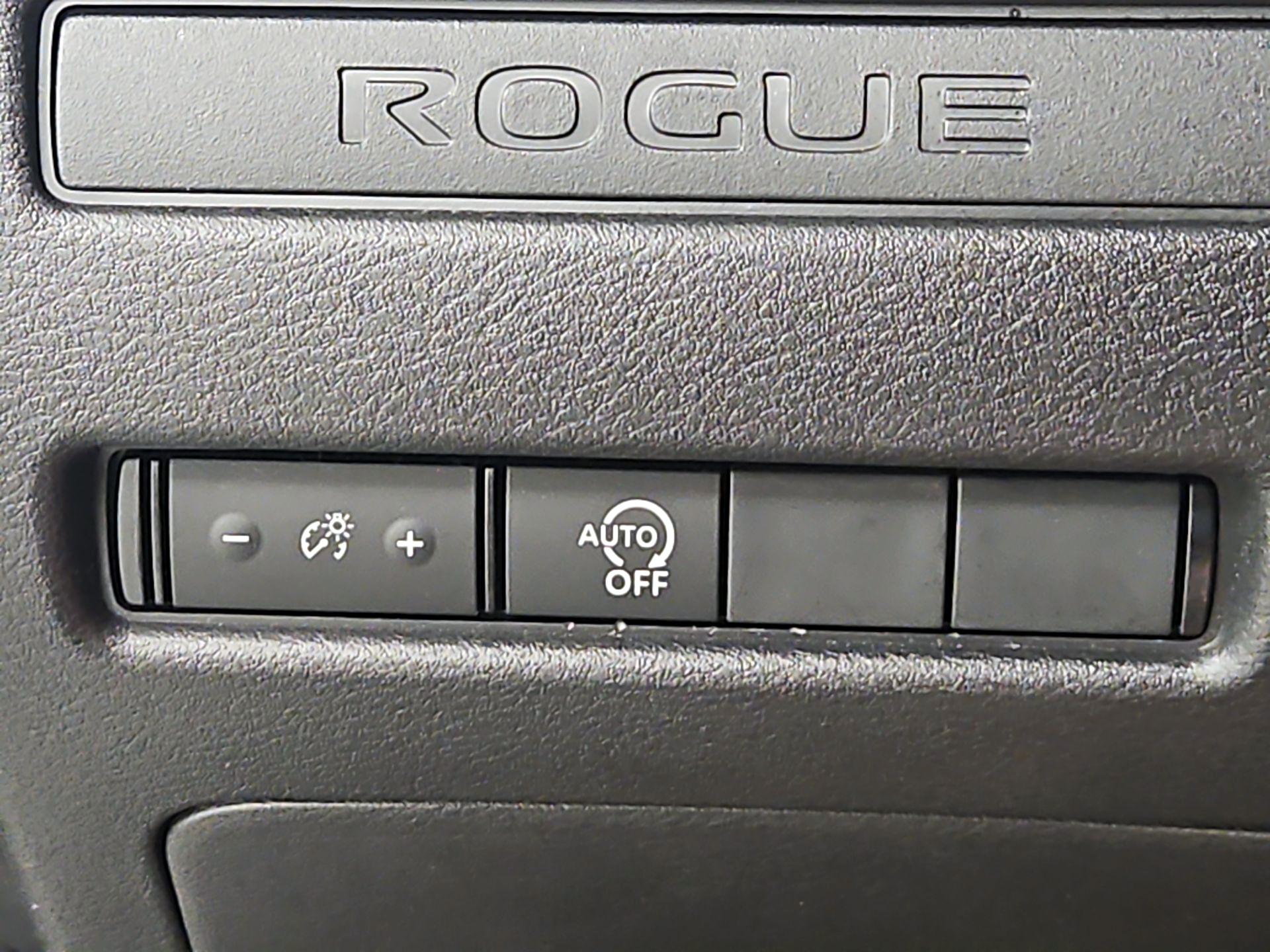 Thumbnail: 2023 Nissan Rogue - 13