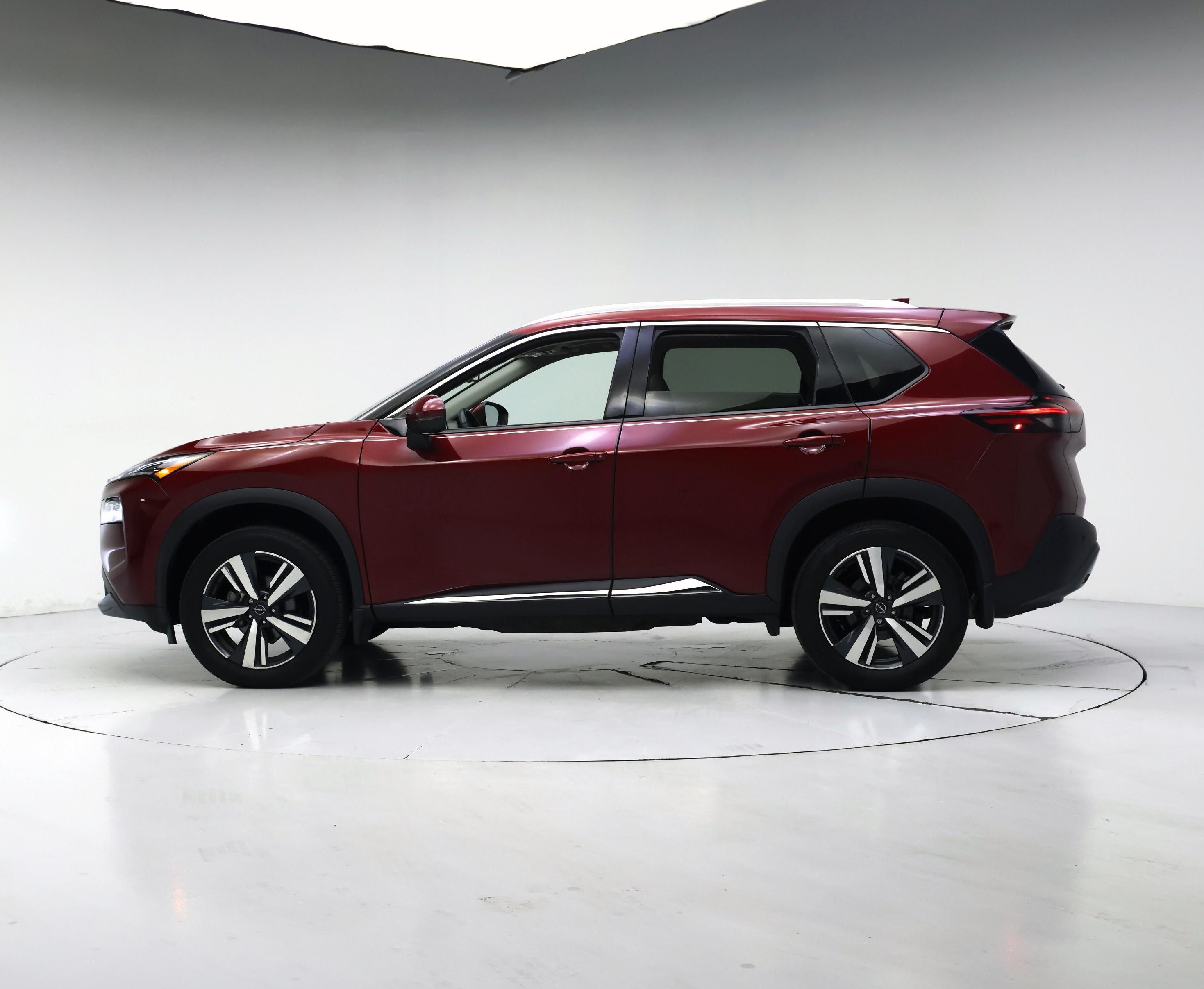 Thumbnail: 2023 Nissan Rogue - 3