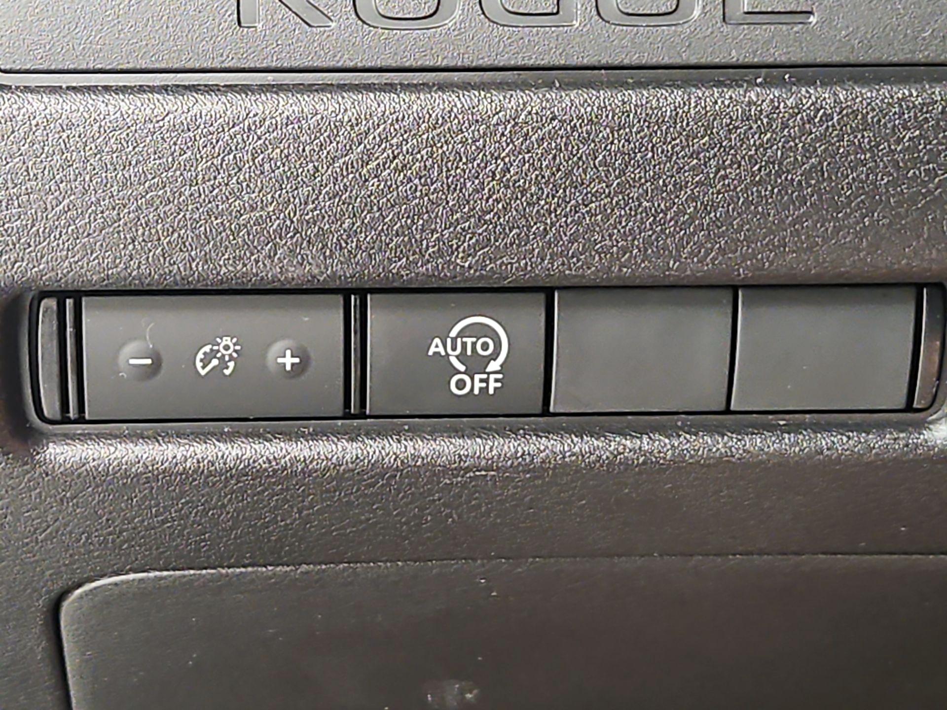 Thumbnail: 2023 Nissan Rogue - 13