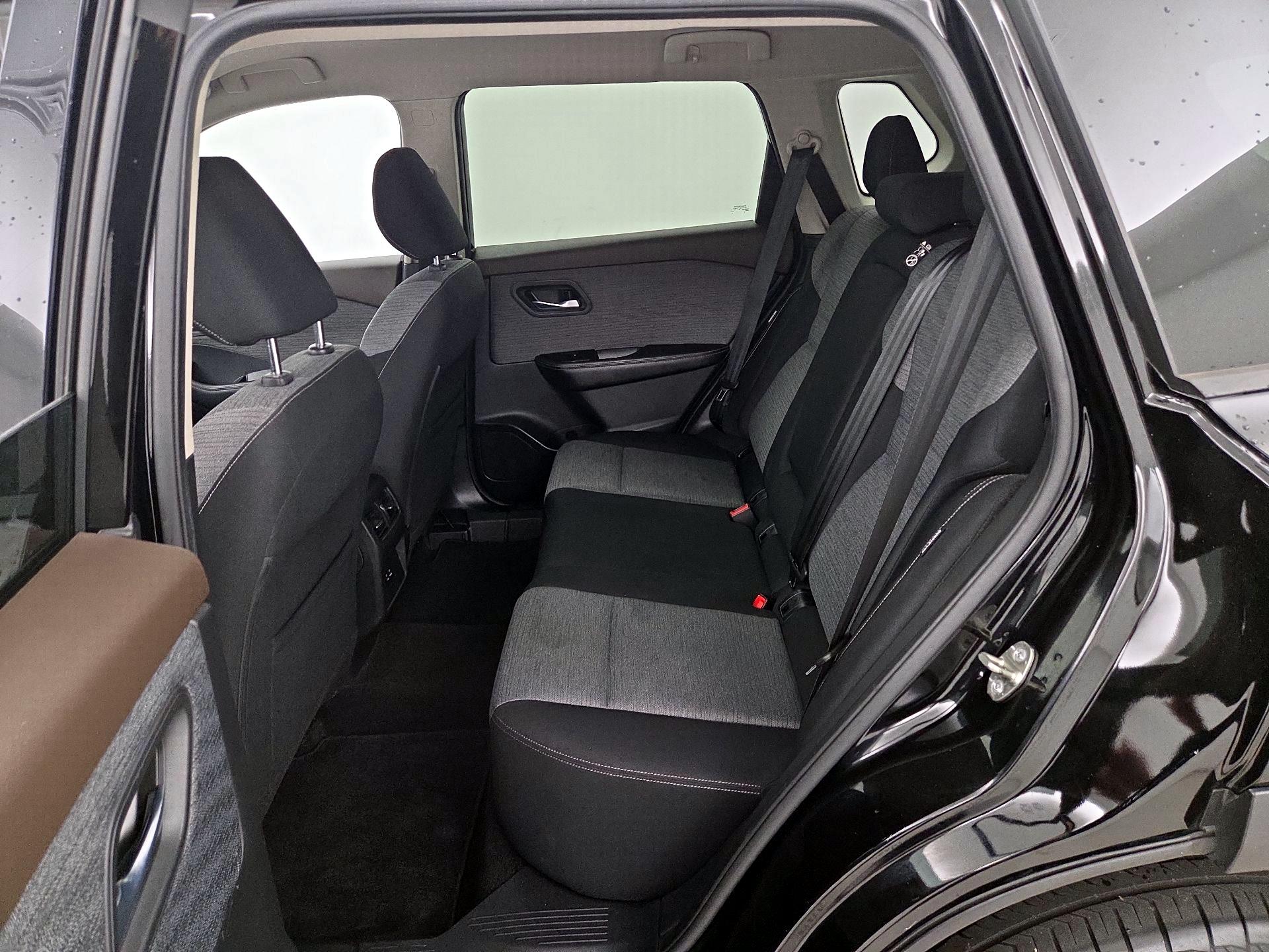 Thumbnail: 2021 Nissan Rogue - 19