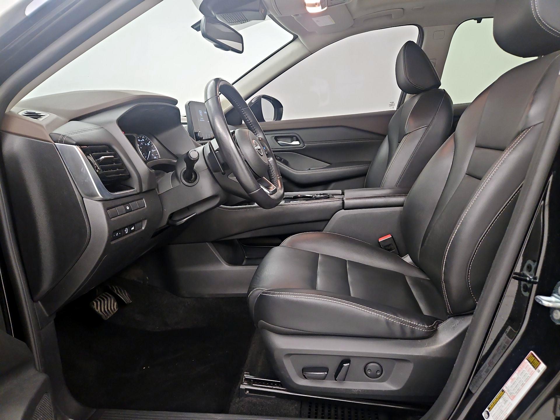 Thumbnail: 2023 Nissan Rogue - 11