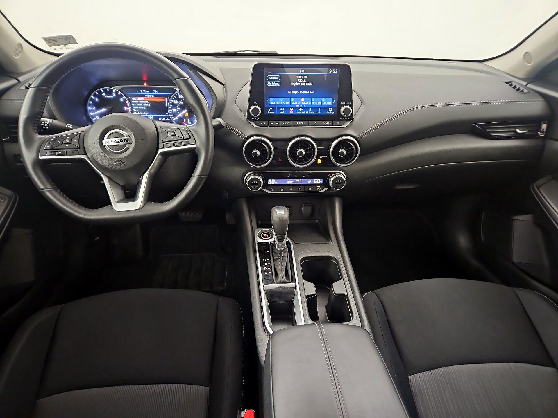 Thumbnail: 2023 Nissan Sentra - 9