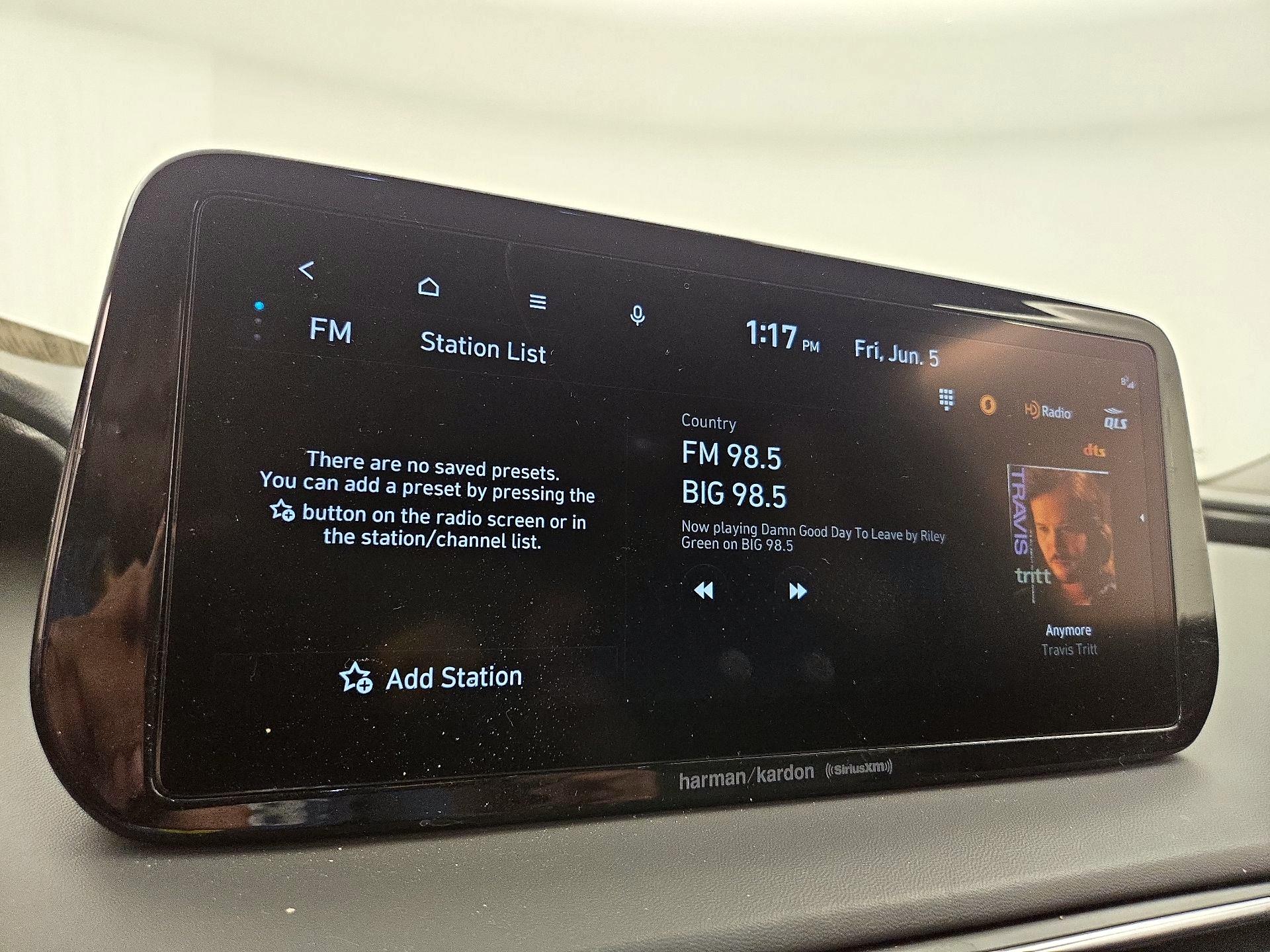 Thumbnail: 2023 Hyundai Santa Fe - 16