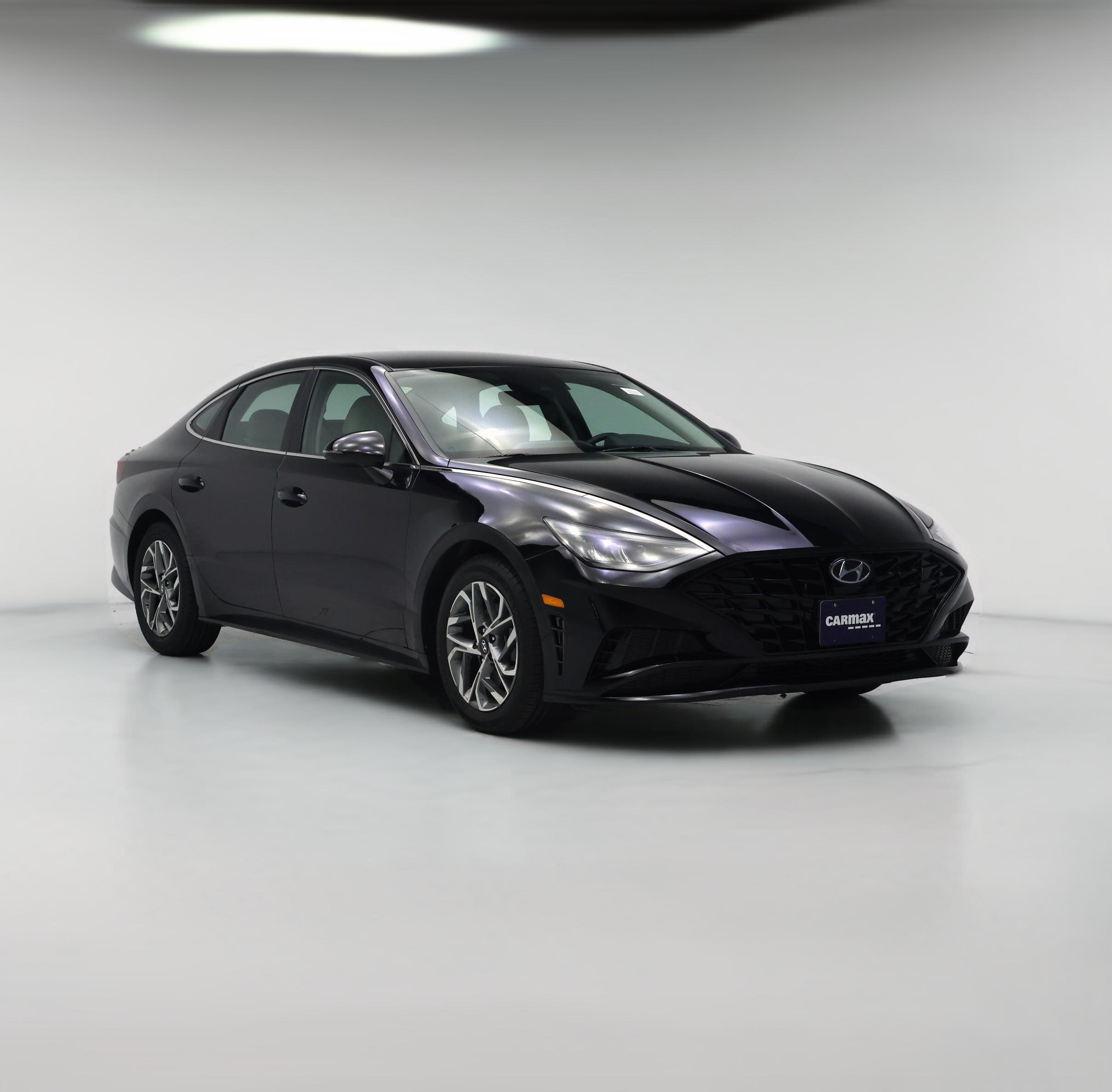 Thumbnail: 2022 Hyundai Sonata - 1