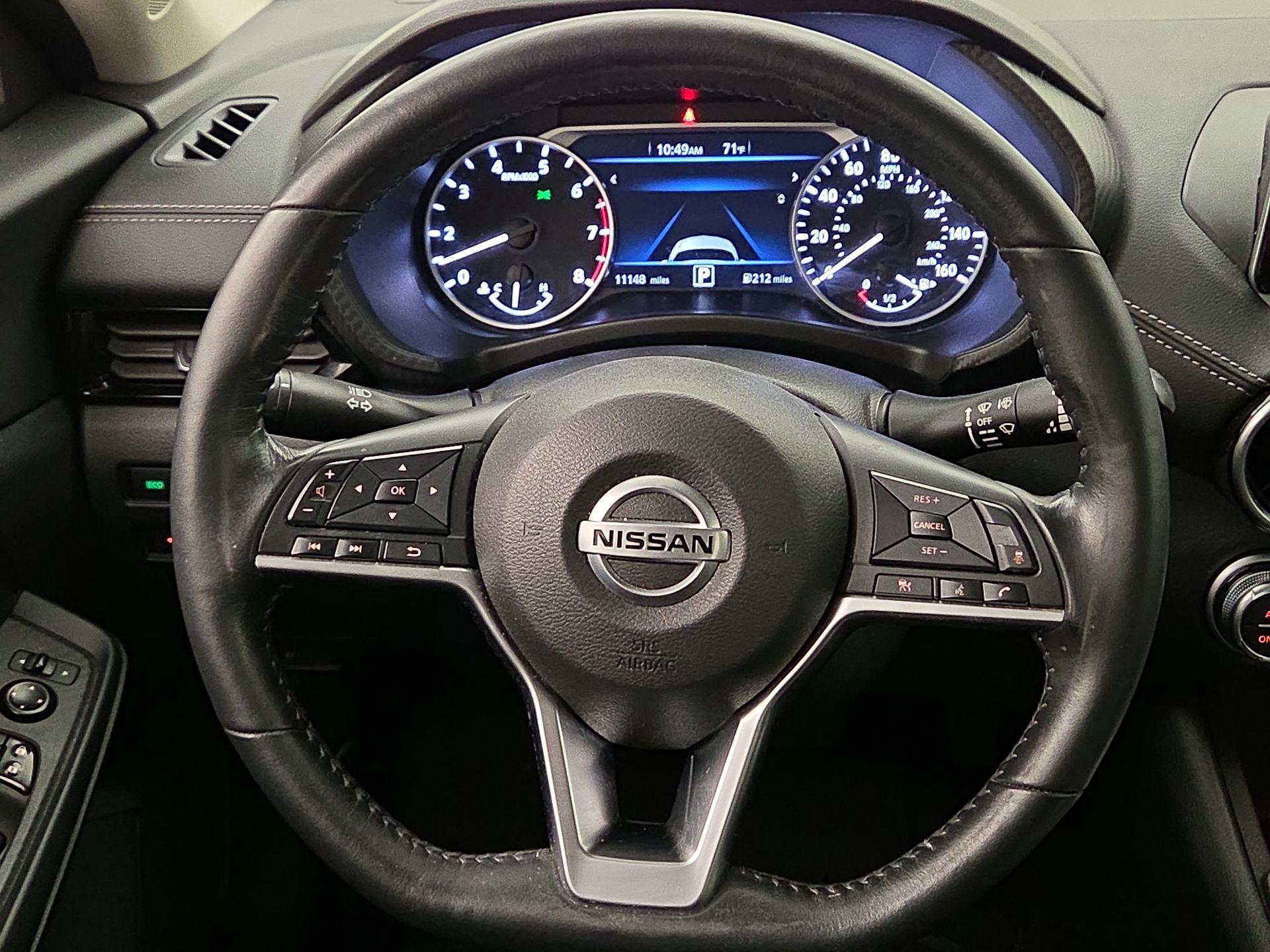 Thumbnail: 2022 Nissan Sentra - 10