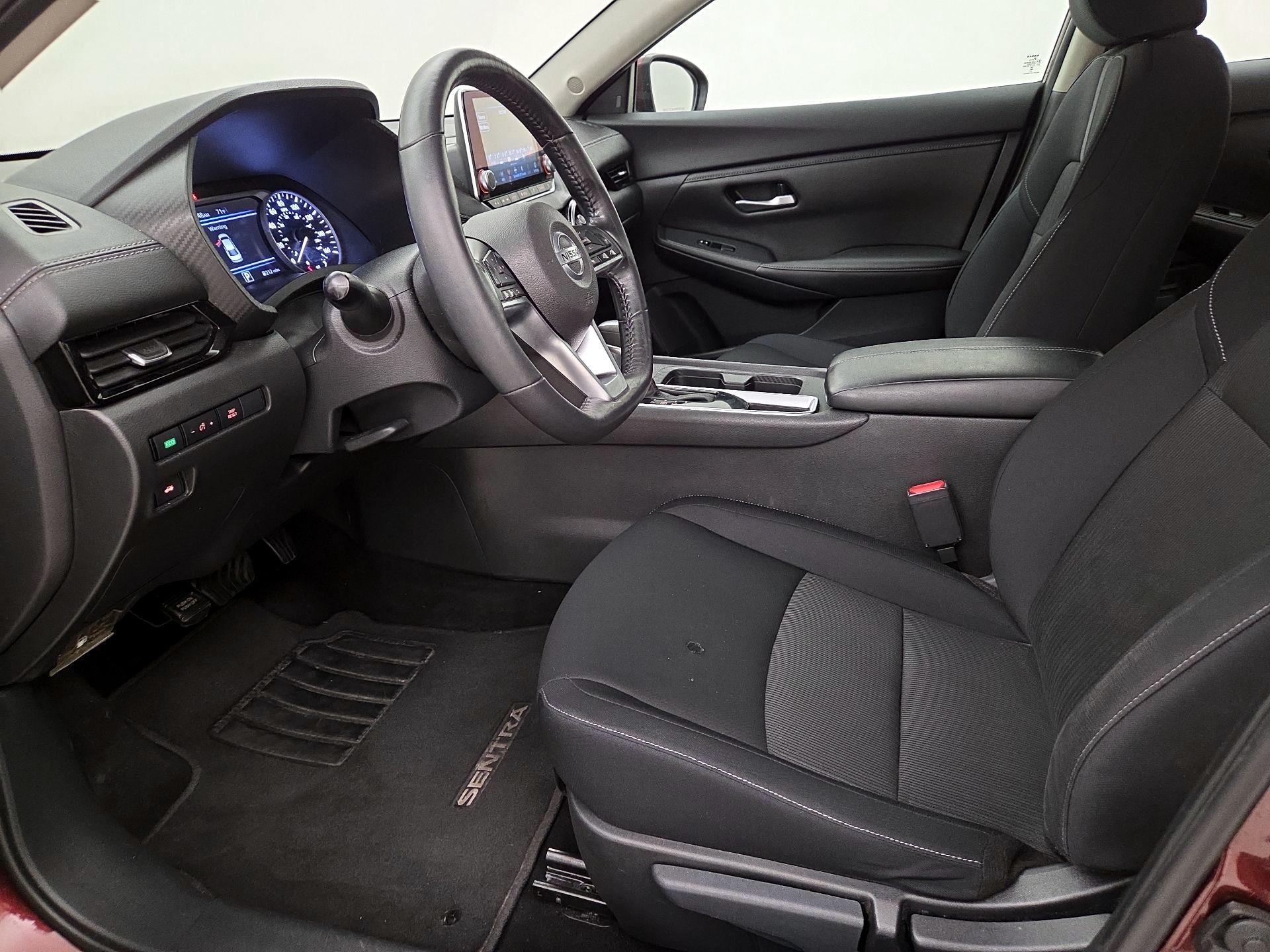 Thumbnail: 2022 Nissan Sentra - 11