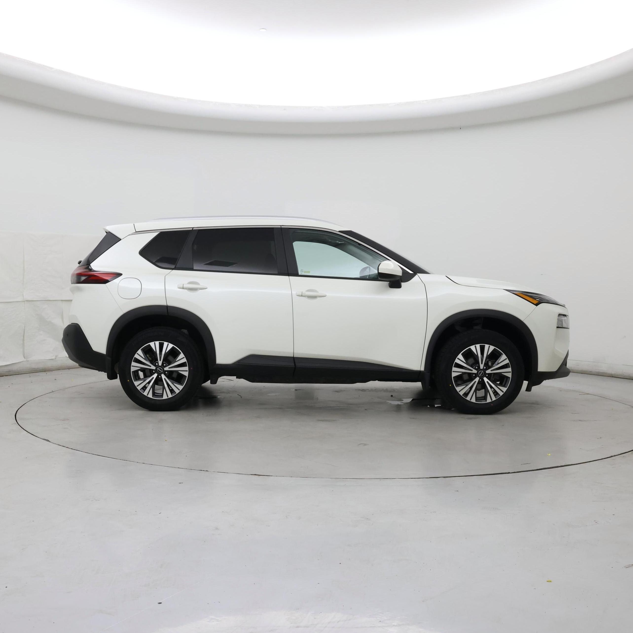Thumbnail: 2023 Nissan Rogue - 7