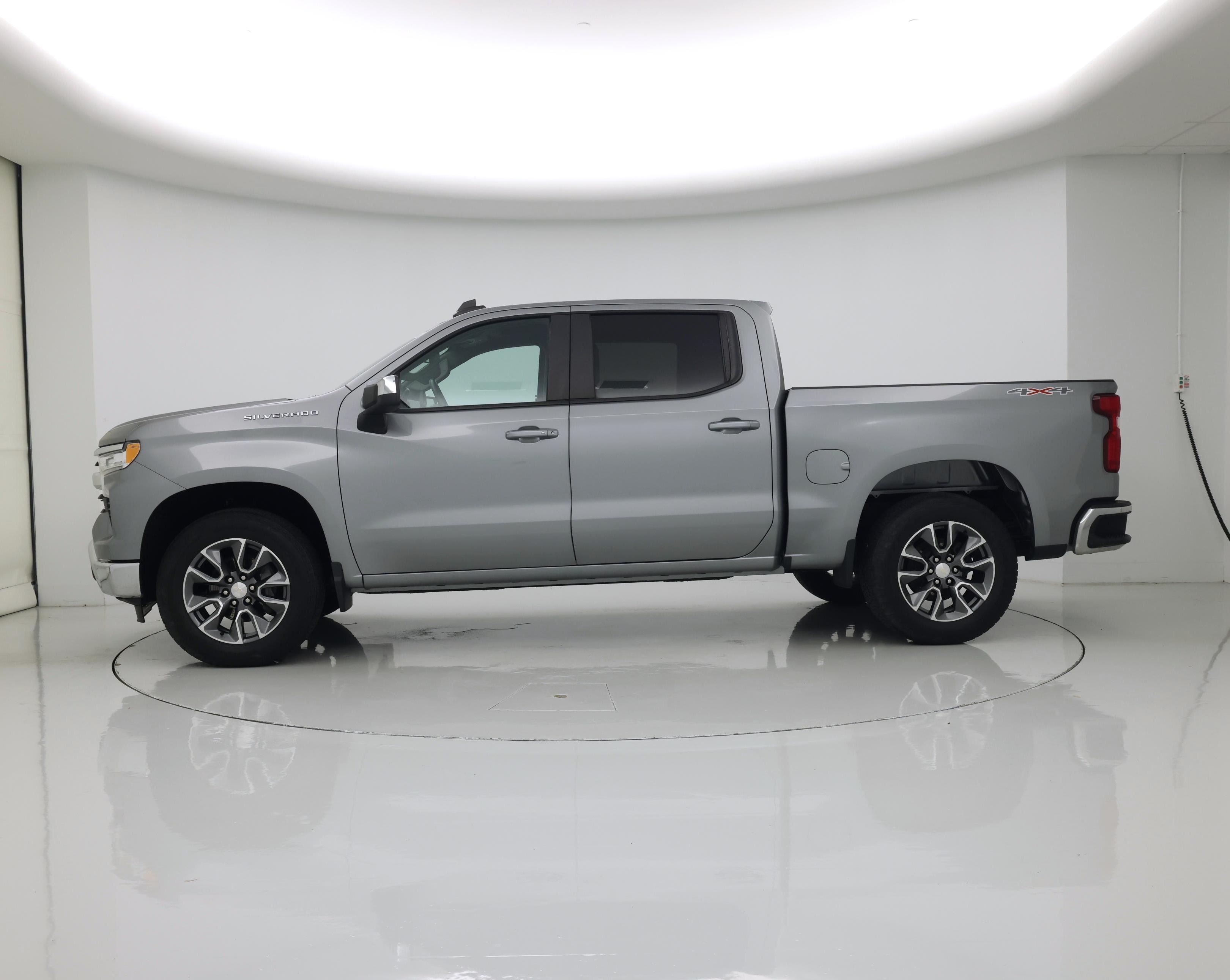 Thumbnail: 2023 Chevrolet Silverado 1500 - 3
