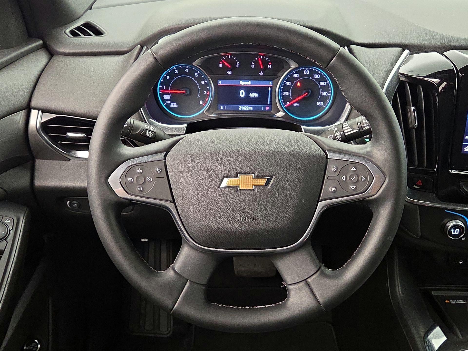 Thumbnail: 2023 Chevrolet Traverse - 10