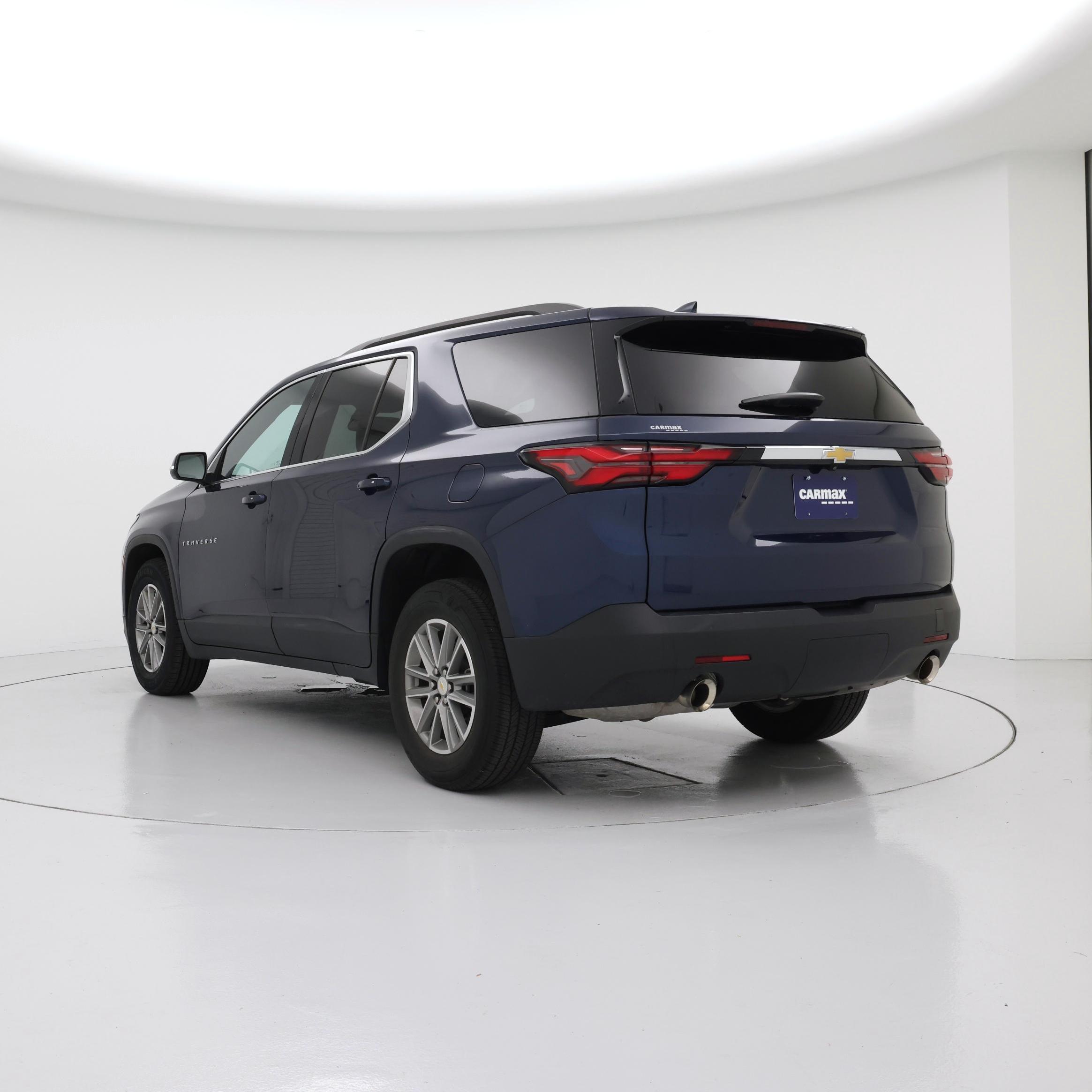 Thumbnail: 2023 Chevrolet Traverse - 2